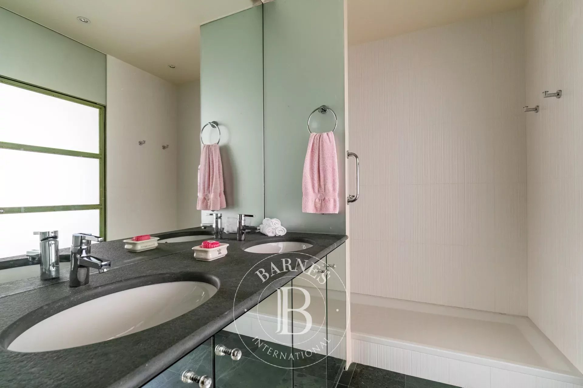 Daire Paris 16ème - picture 6