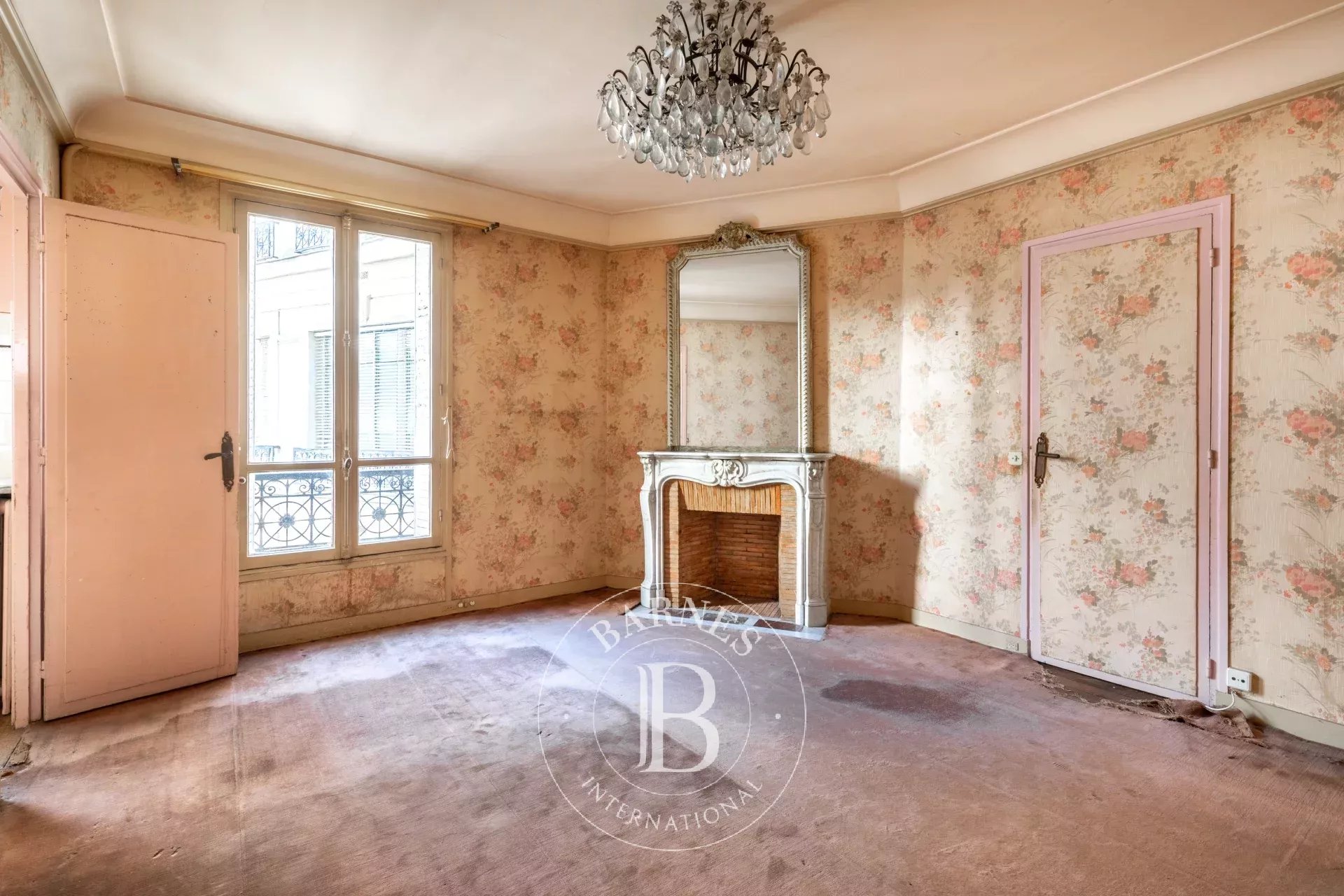 Daire Paris 7ème - picture 14