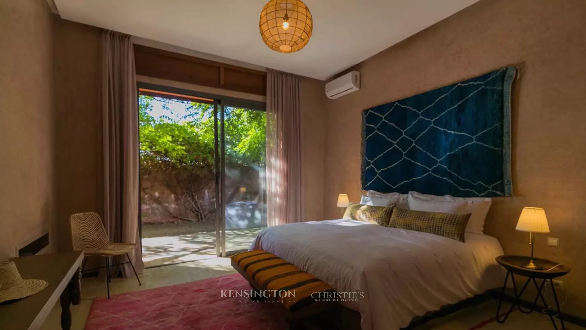 6 Bedroom Villa/Townhouse's Image 20