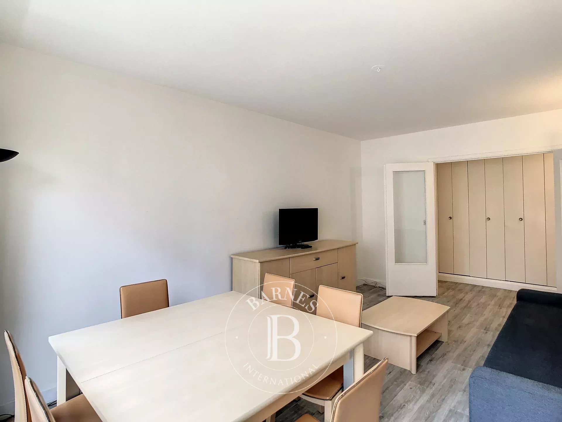 Daire Neuilly-sur-Seine - picture 6