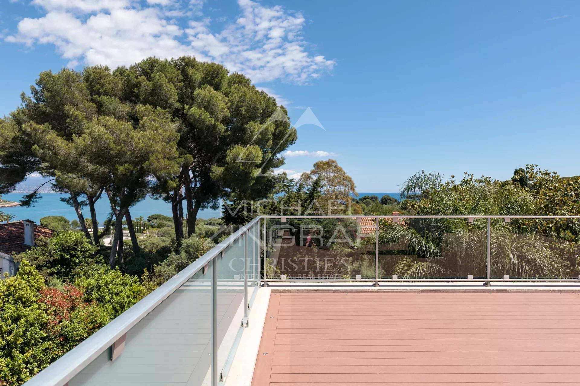 4 Bedroom Villa/Townhouse's Image 11