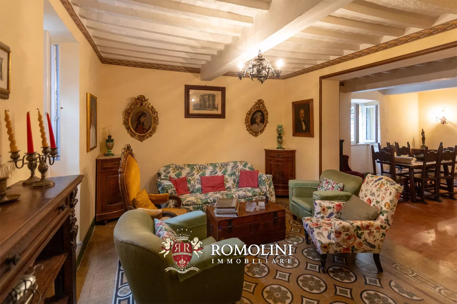 5 Bedroom Villa/Townhouse's Image 20