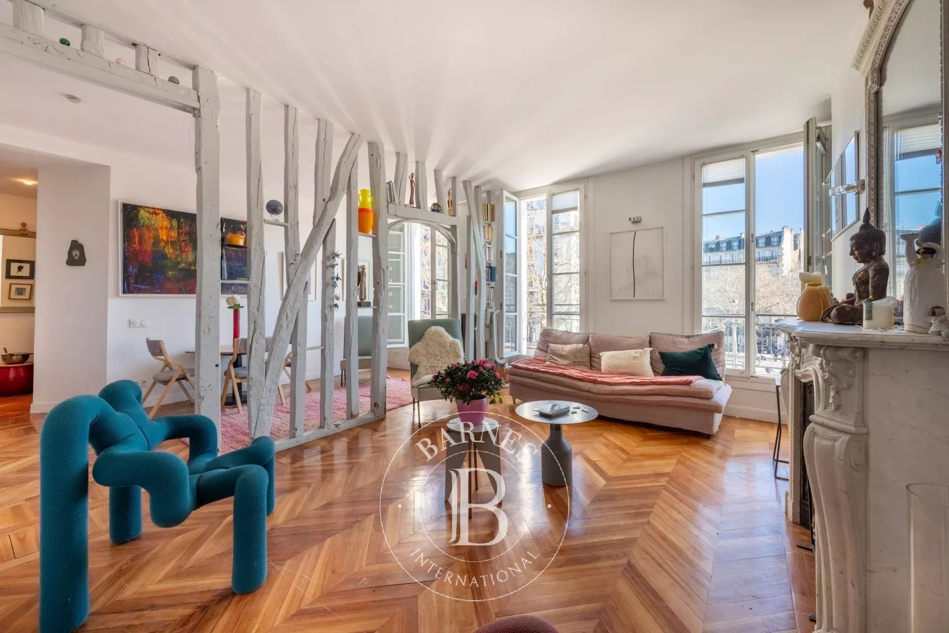 Daire Paris 4ème - picture 5