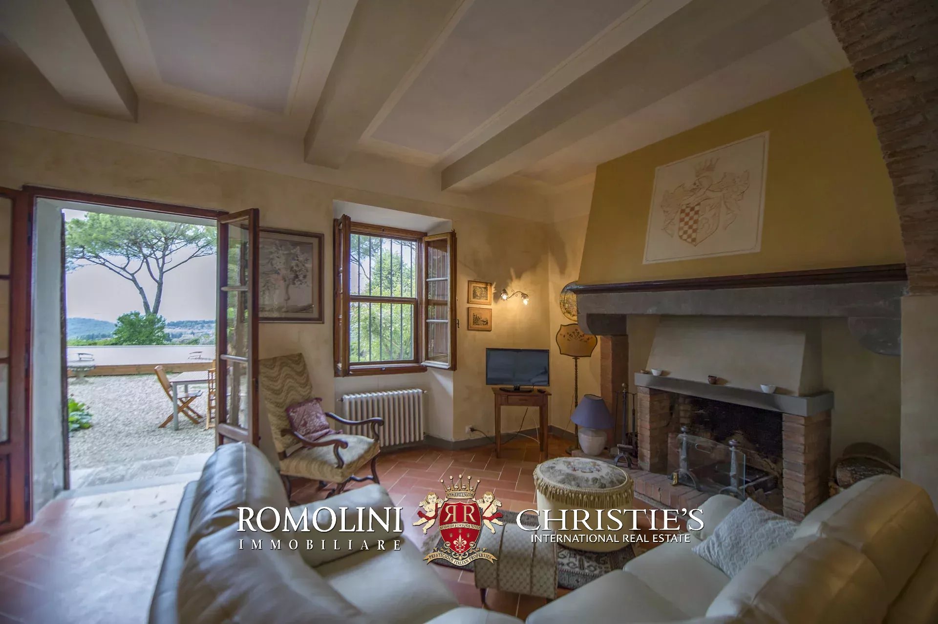 17 Bedroom Vineyard's Image 63