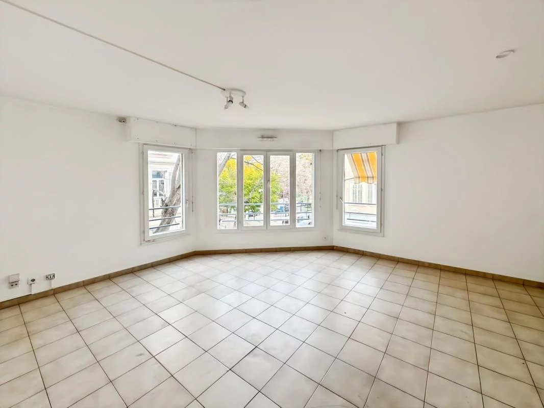 2 PIÈCES 53m² À 10MN RUE D'ANTIBES