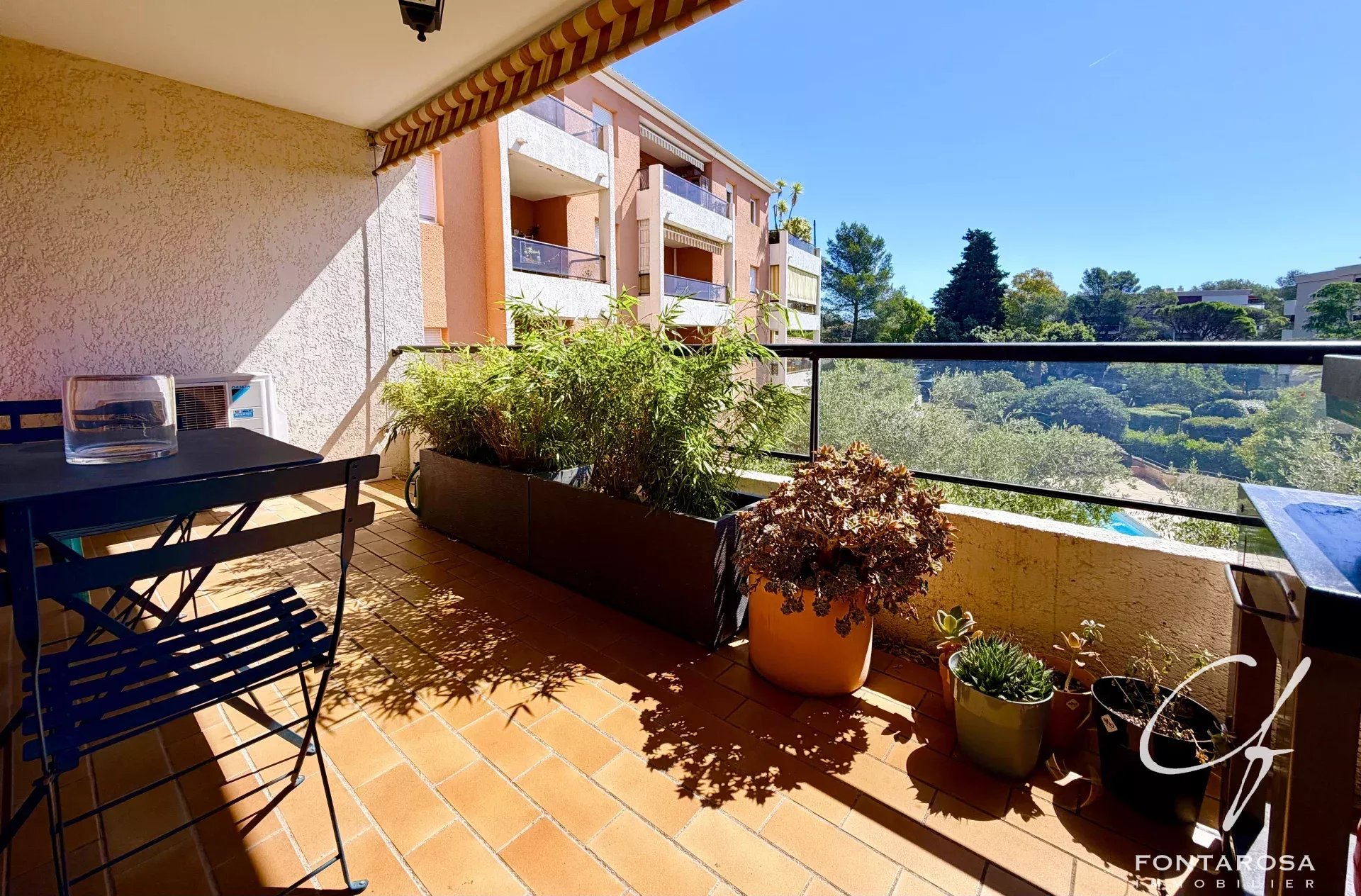 Sale Apartment Saint-Raphaël