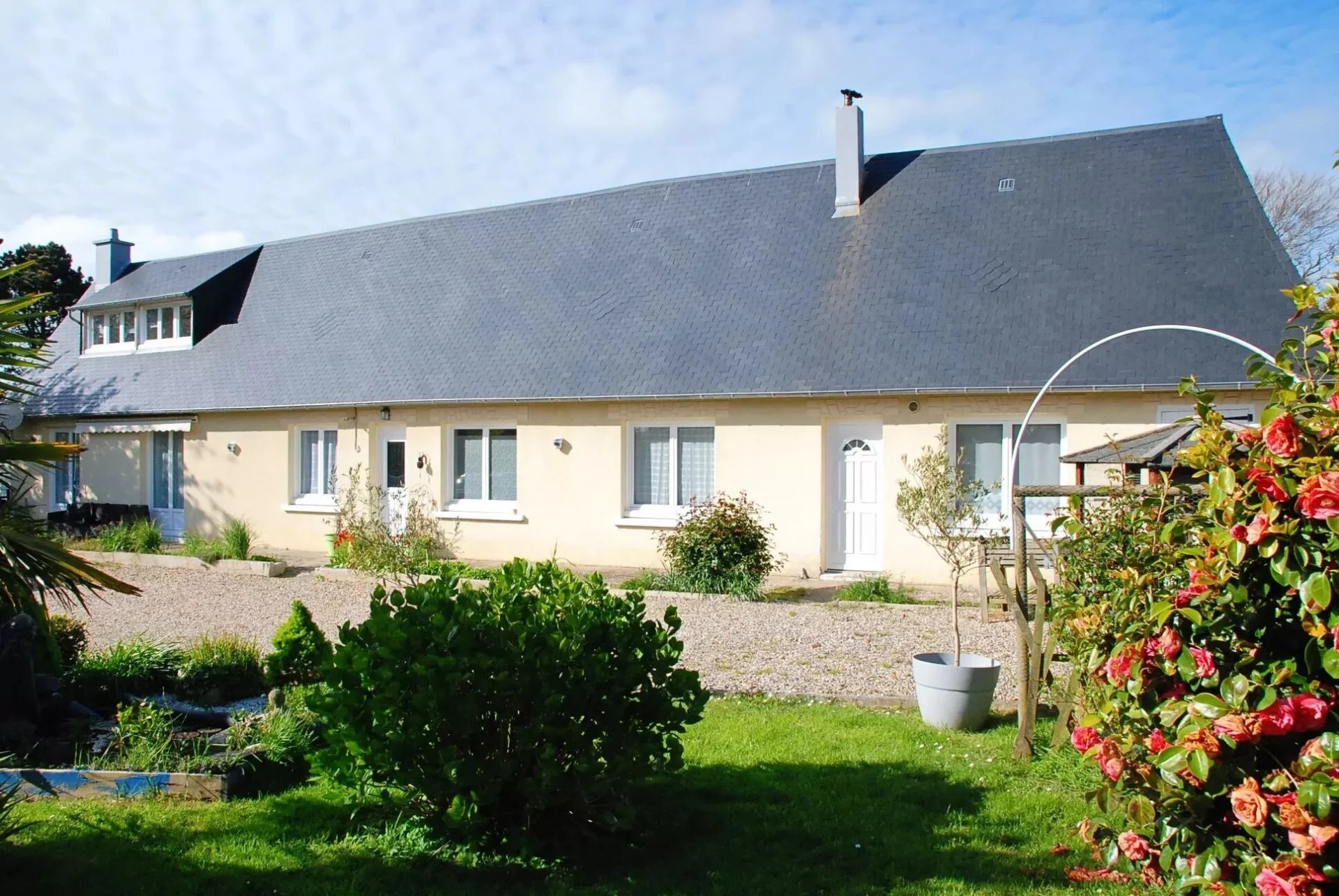 Grande maison individuelle de campagne à vendre entre Fécamp et Cany-barville