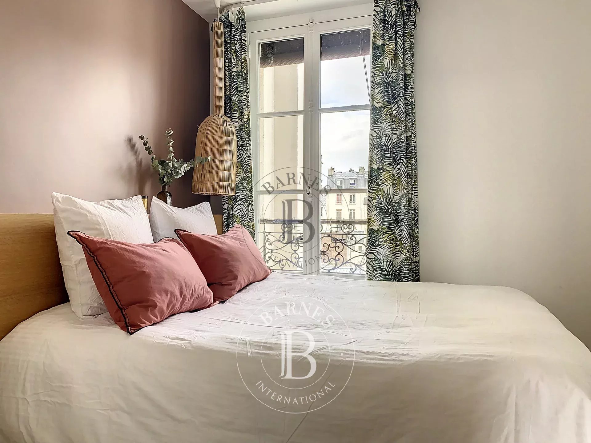 Daire Paris 10ème - picture 10