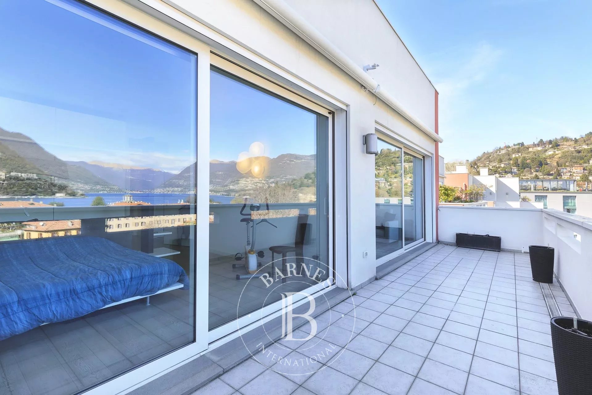 Penthouse Hilton in Como - picture 5