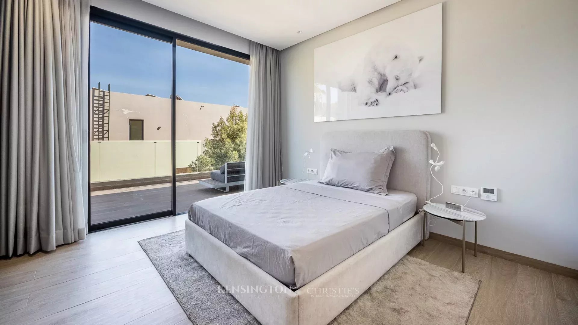 4 Bedroom Villa/Townhouse's Image 7