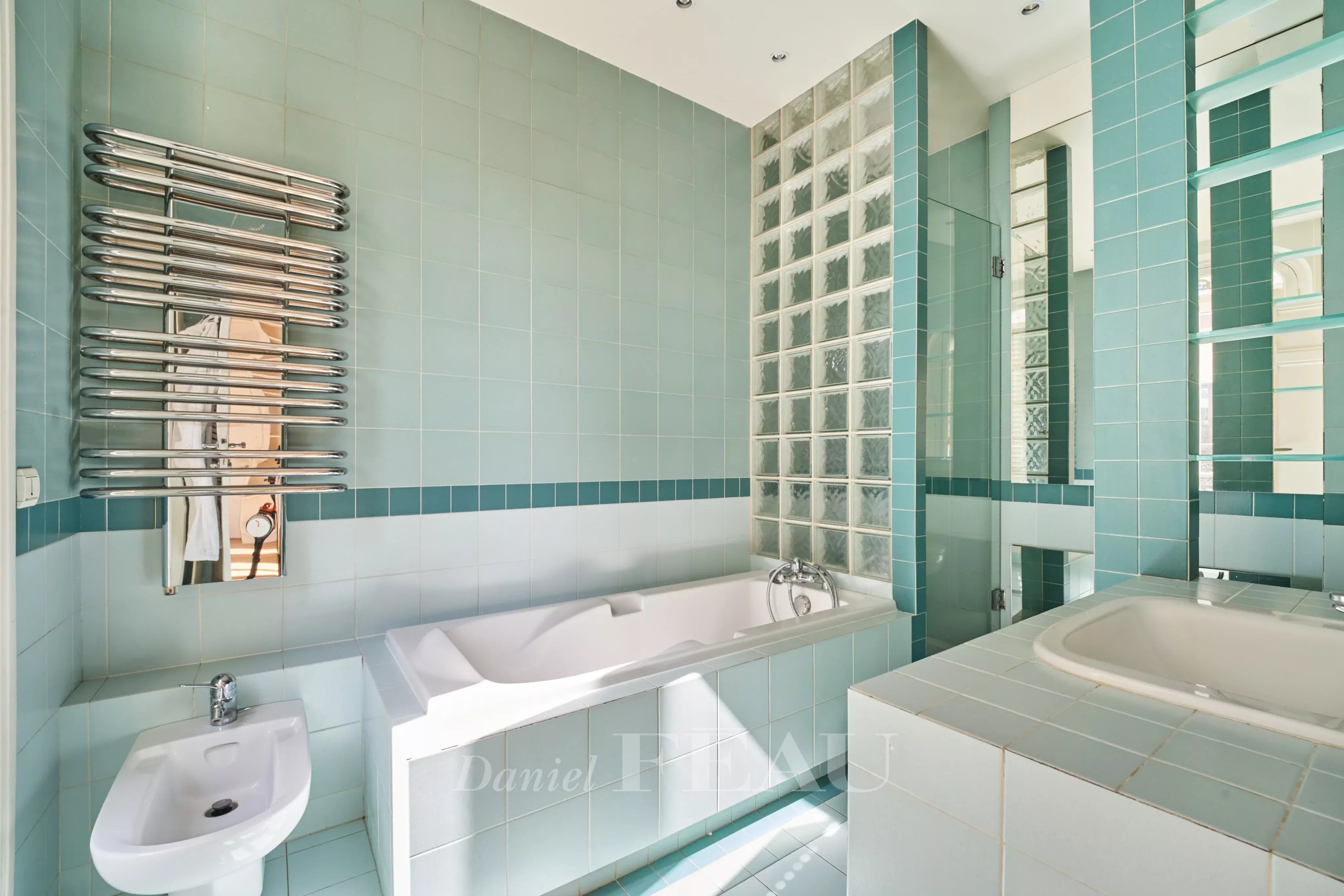 Sale Apartment Paris 7th