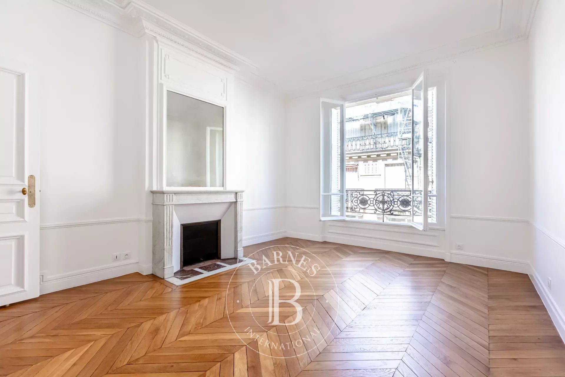 Daire Paris 16ème - picture 15