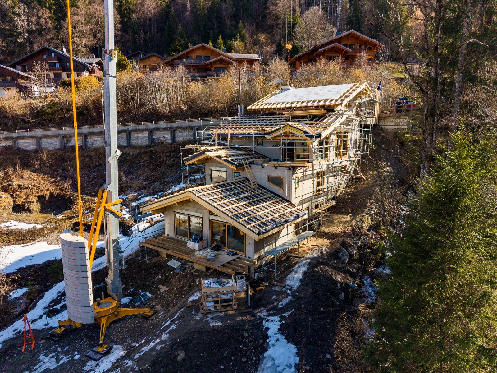 Photo of MORZINE – New-build 4-bedroom demi-chalet with panoramic views