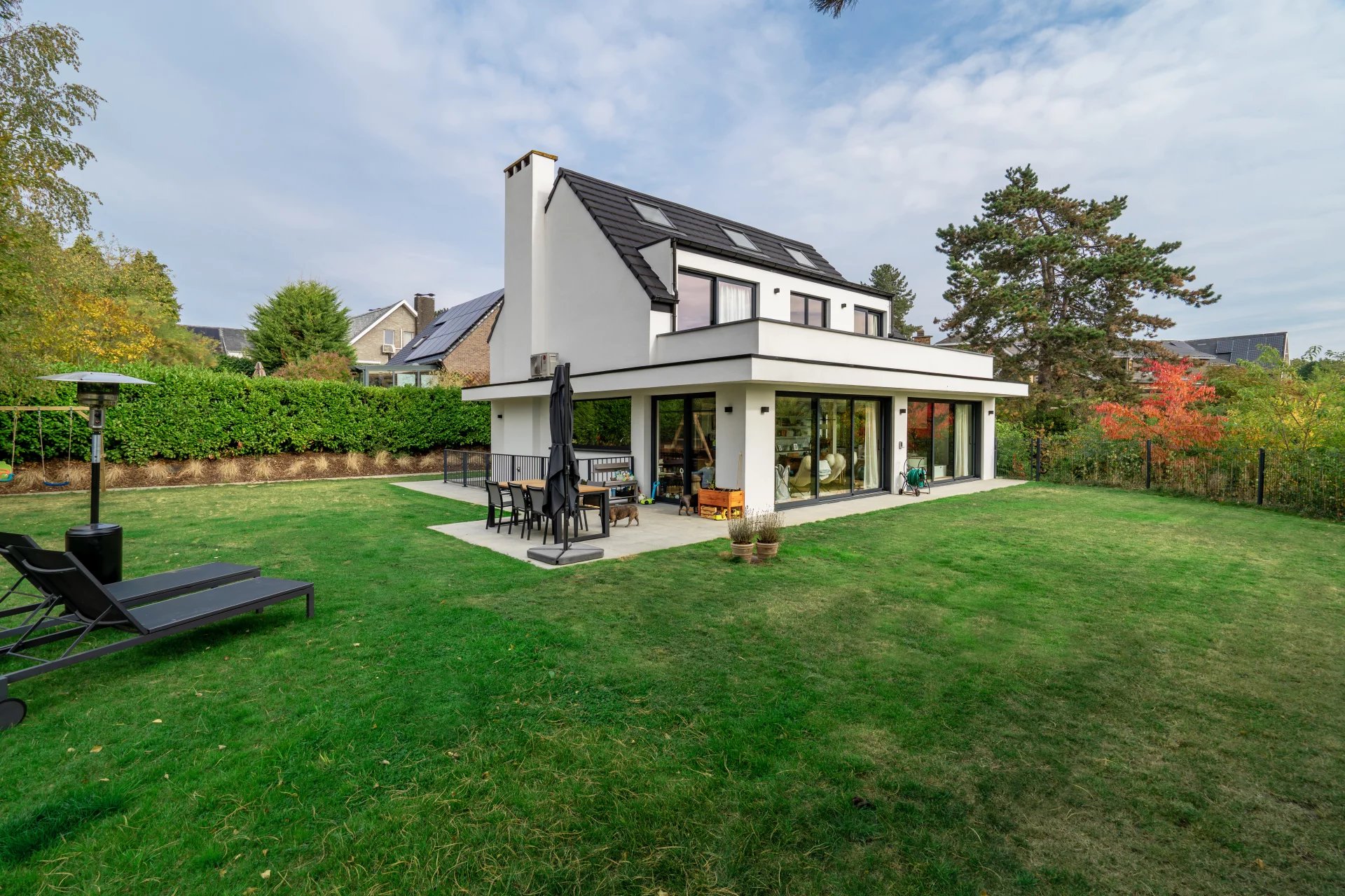 Sint-Genesius-Rode – Volledig gerenoveerde moderne villa