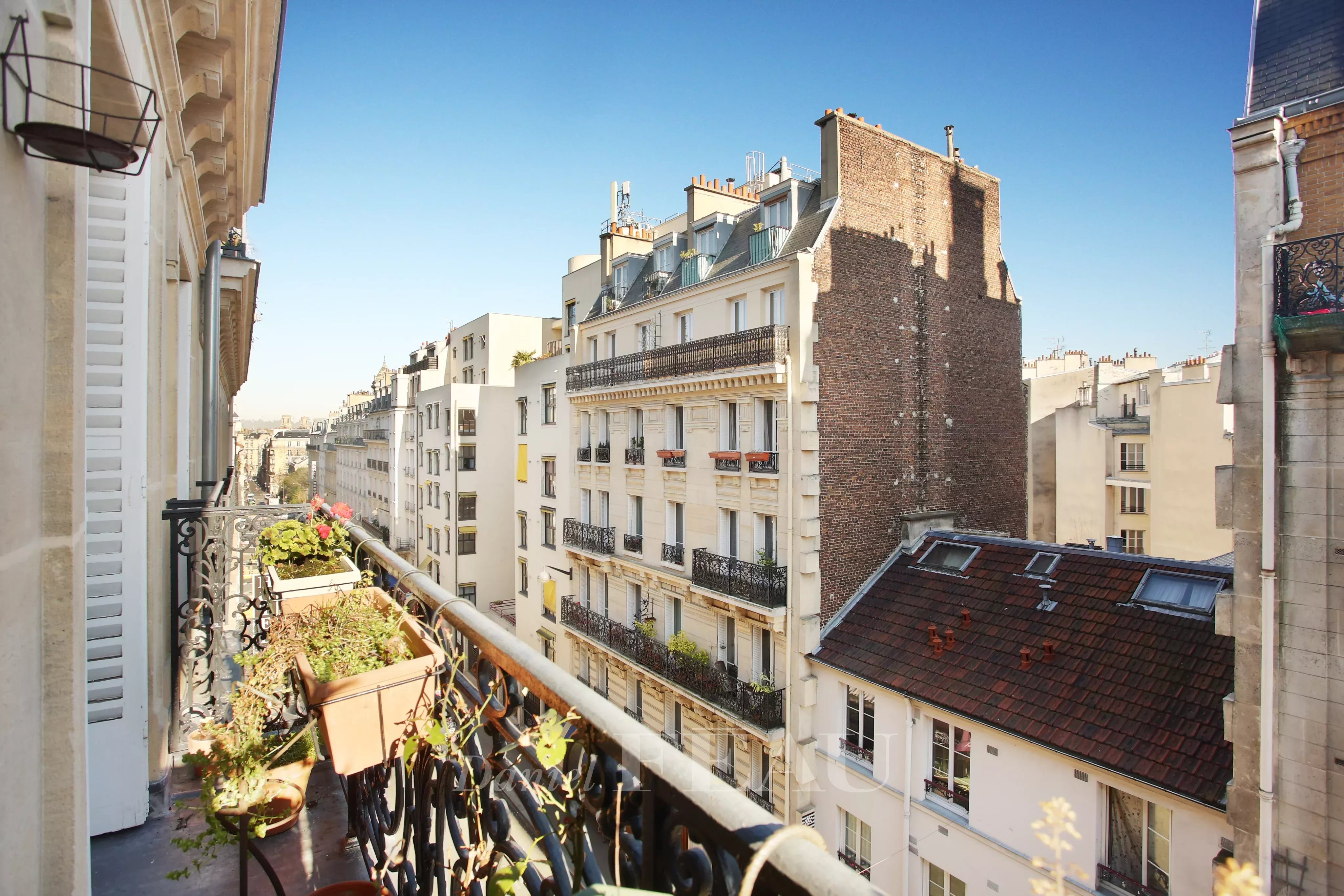 Sale Apartment Paris 14th