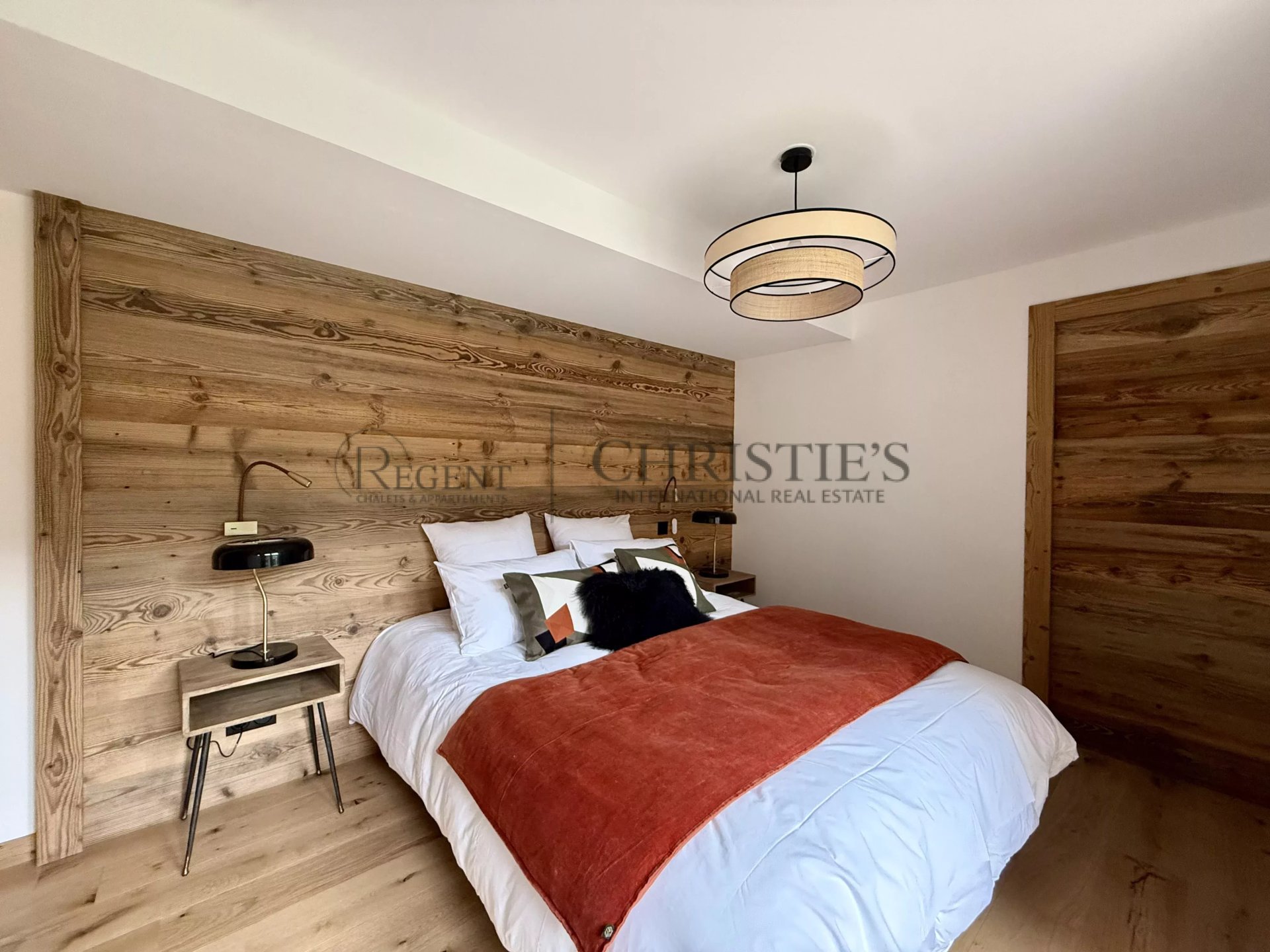 5 Bedroom Villa/Townhouse's Image 19