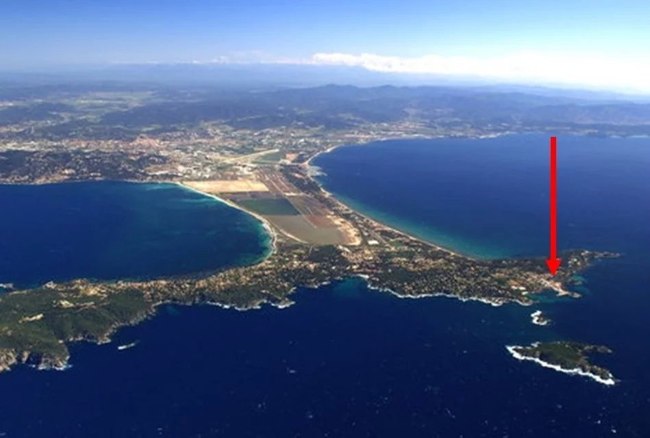Sale Housing estate Hyères Giens