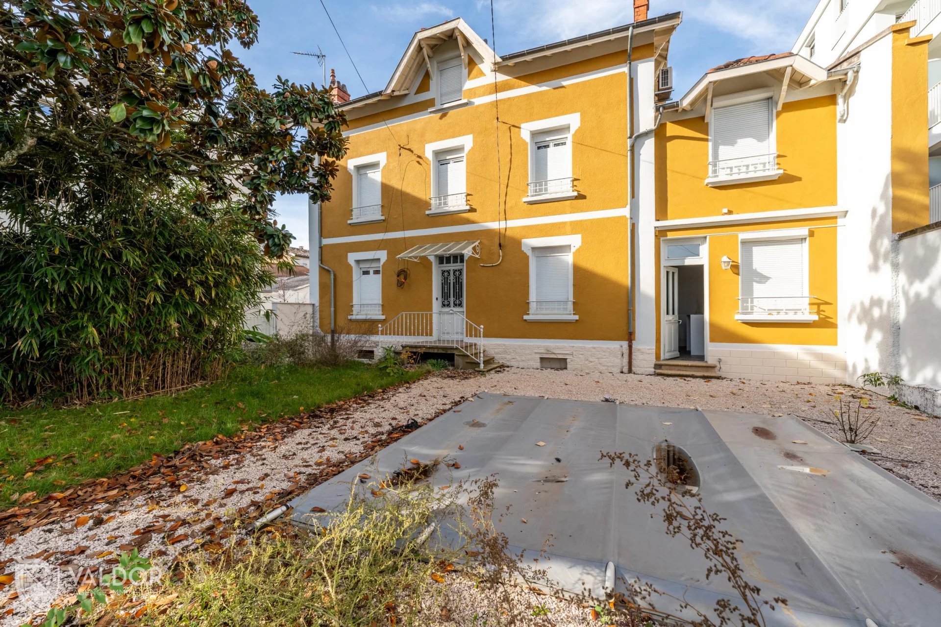 Toutes commodités à pied