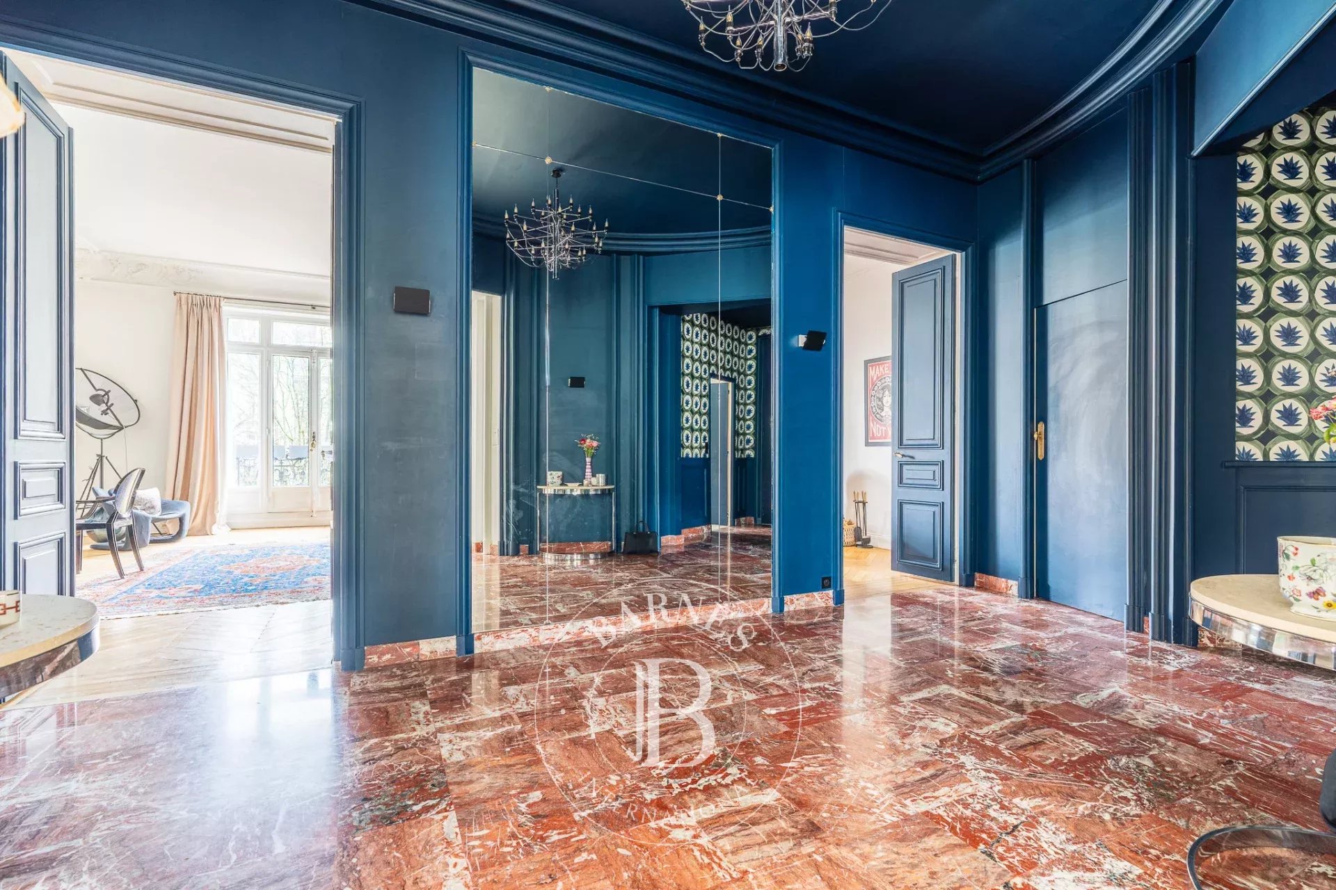 Paris  - Apartment 4 Bedrooms - picture 8