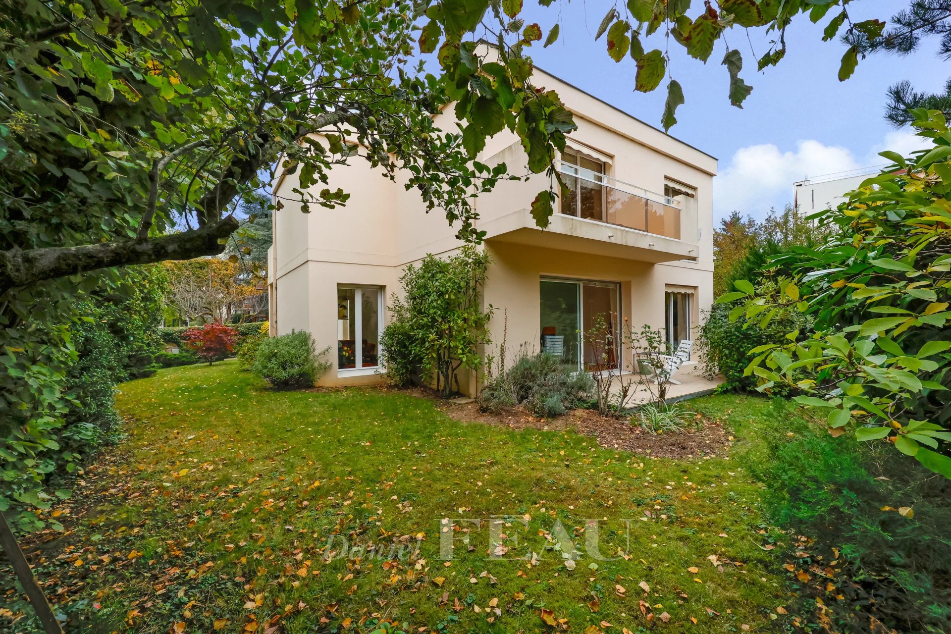 5 Bedroom Villa/Townhouse's Image 6
