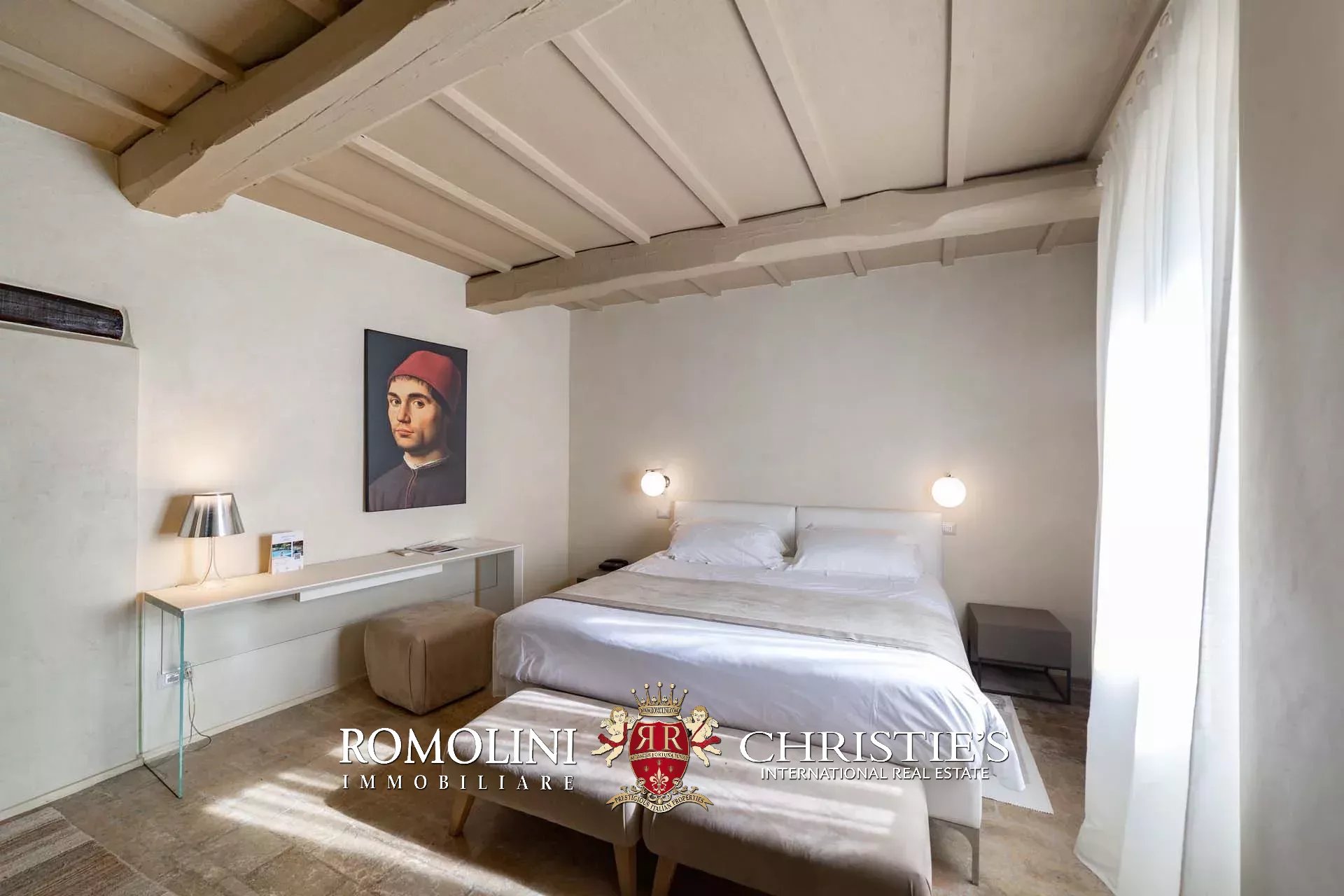 19 Bedroom Villa/Townhouse's Image 33