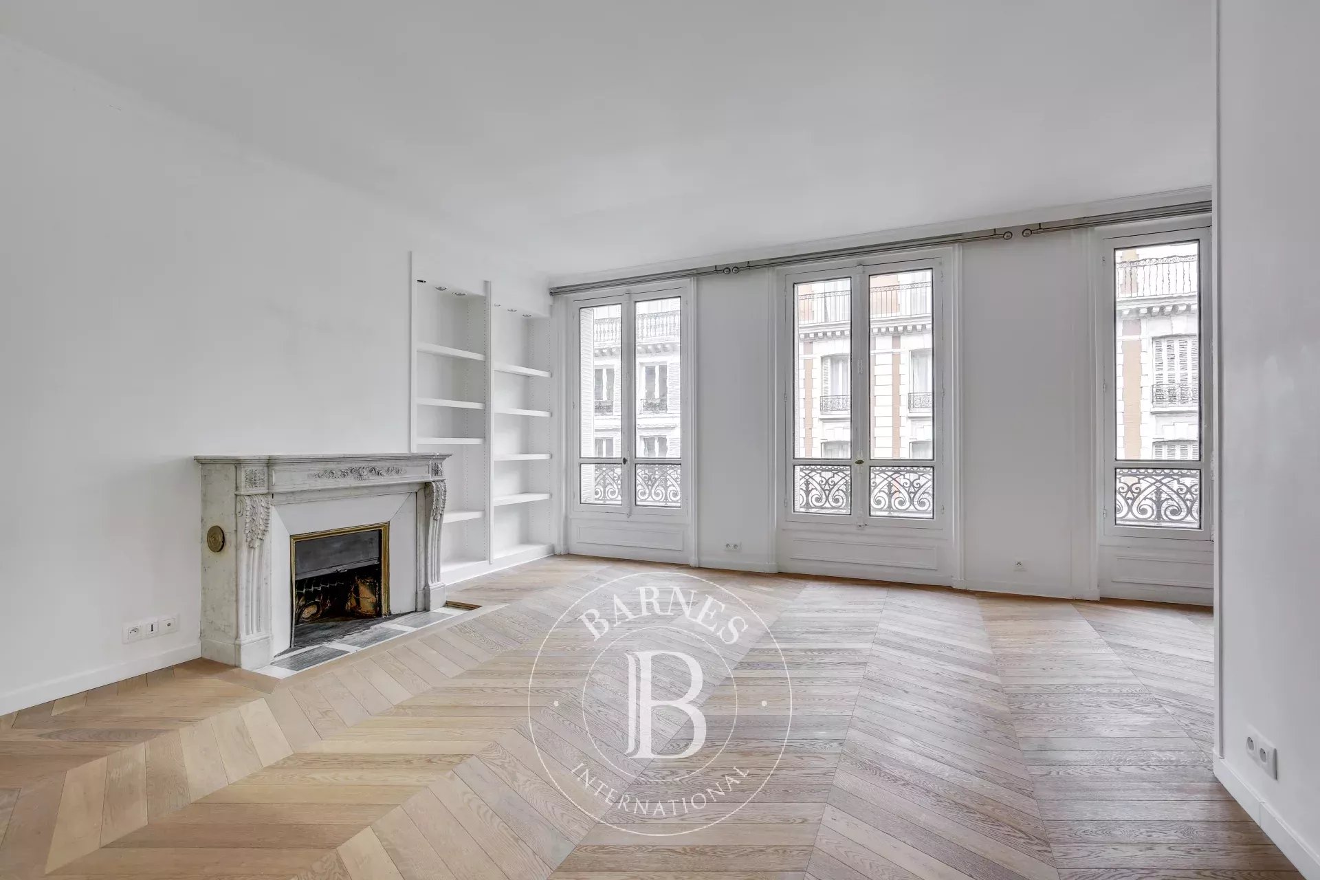Apartment - Paris 6 - Croix Rouge/Du Four - 108,83 sqm - 3 bedrooms