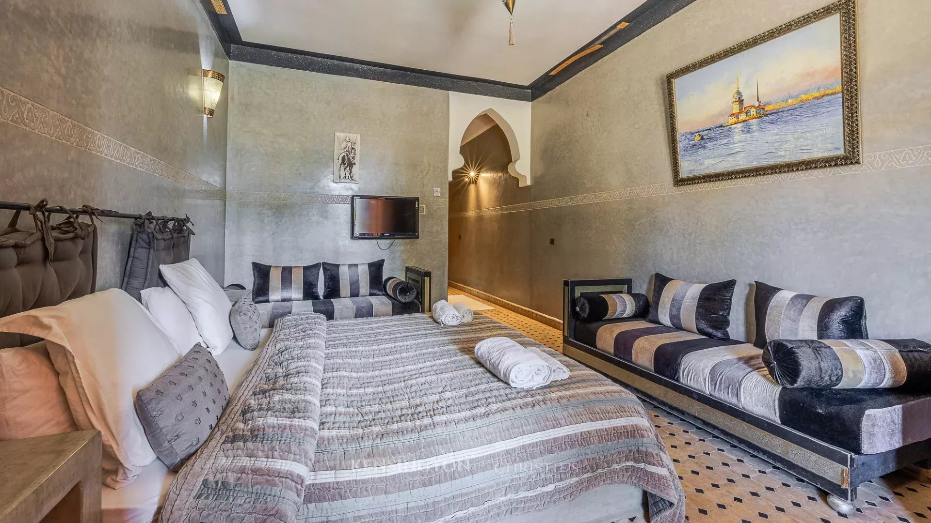 12 Bedroom Villa/Townhouse's Image 27