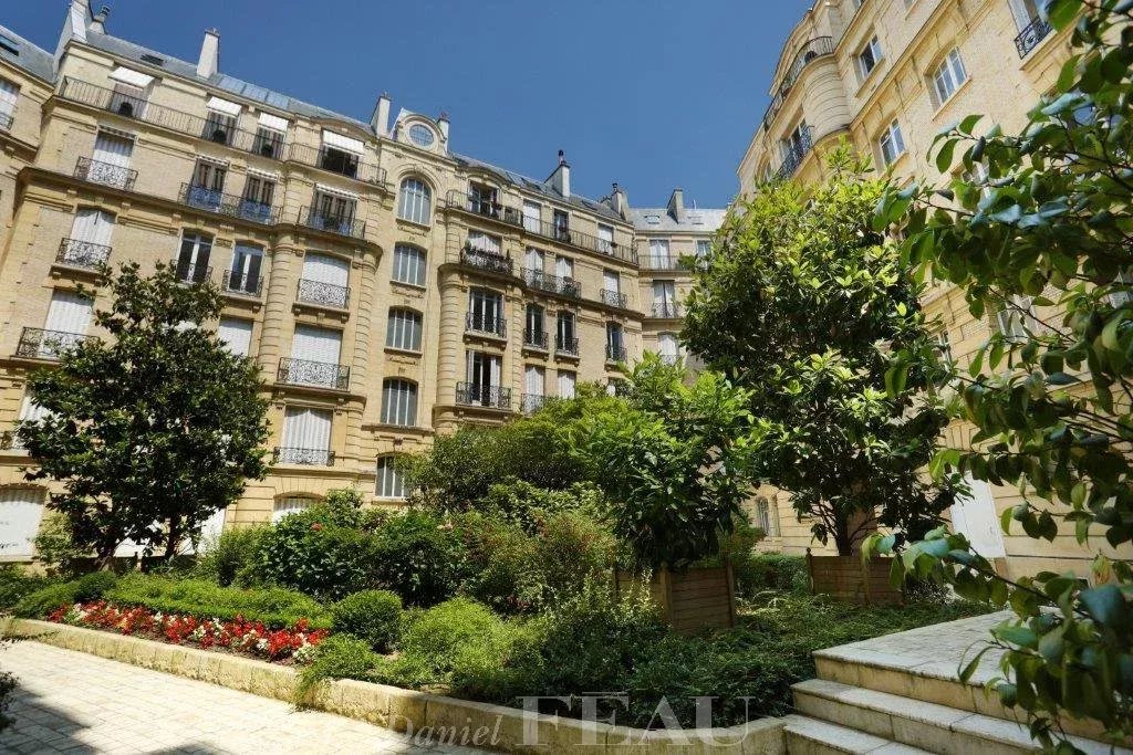 Rental Apartment Paris 16th