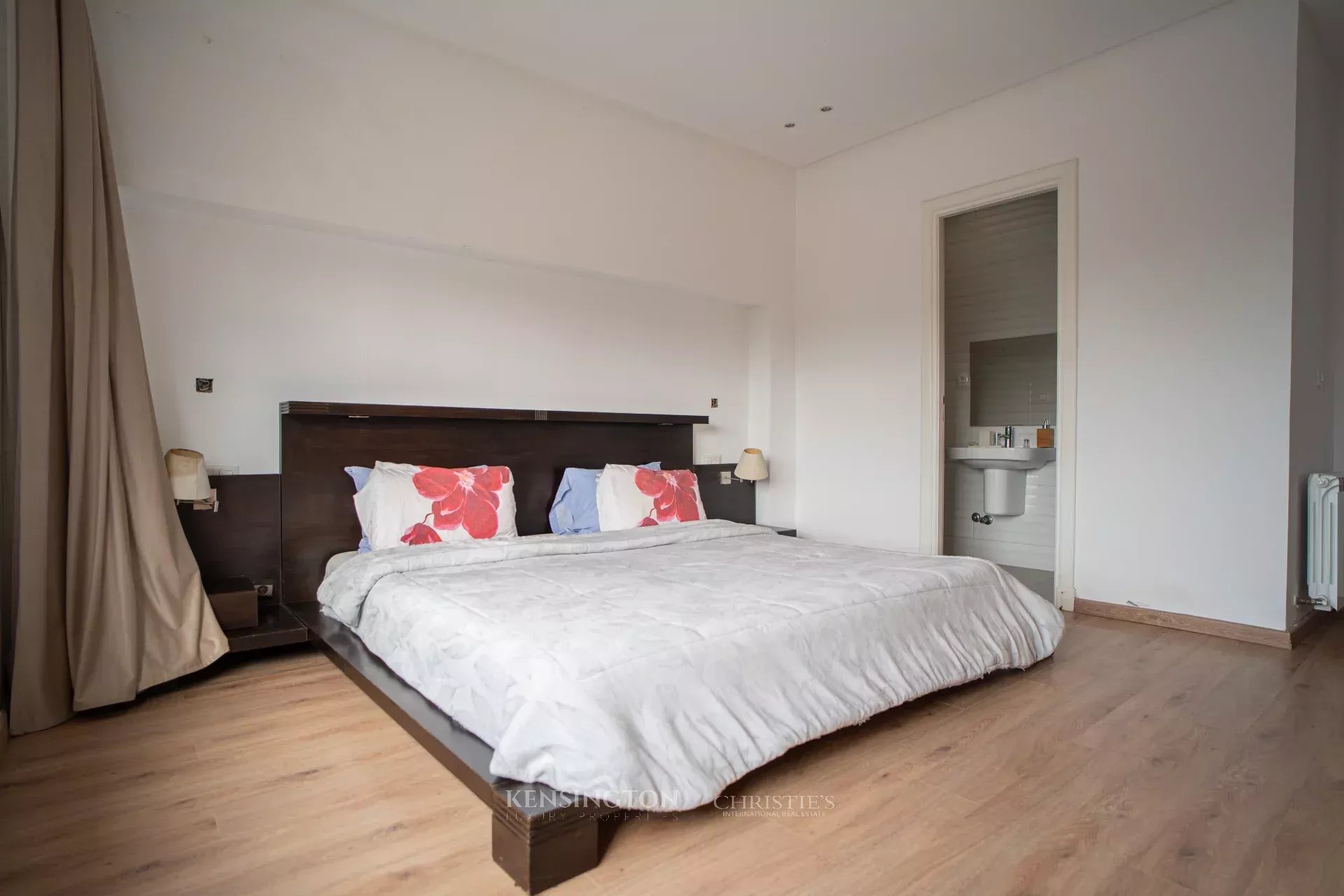 3 Bedroom Villa/Townhouse's Image 14