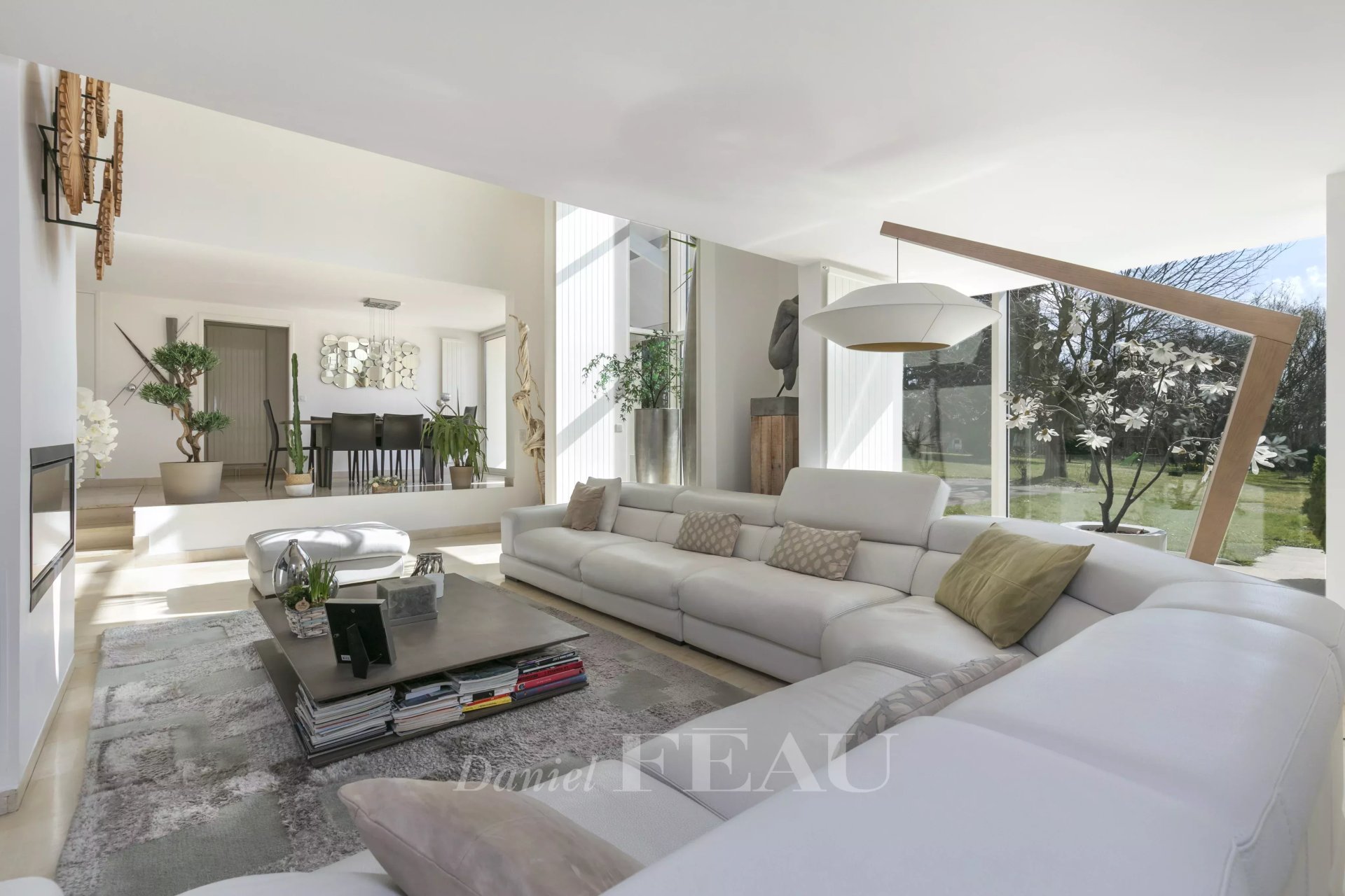 4 Bedroom Villa/Townhouse's Image 3