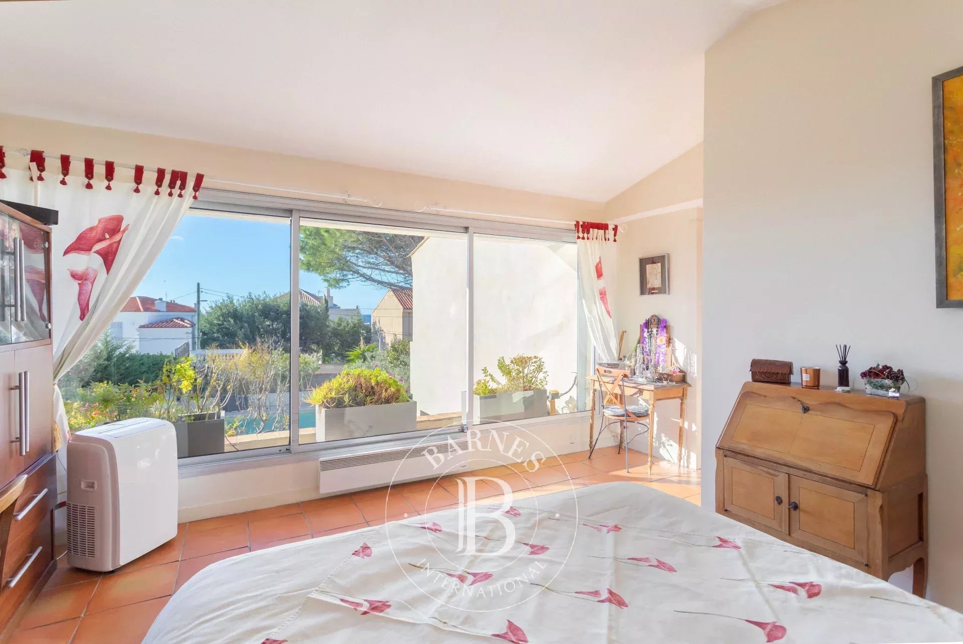 Ev Marseille 7ème - picture 13