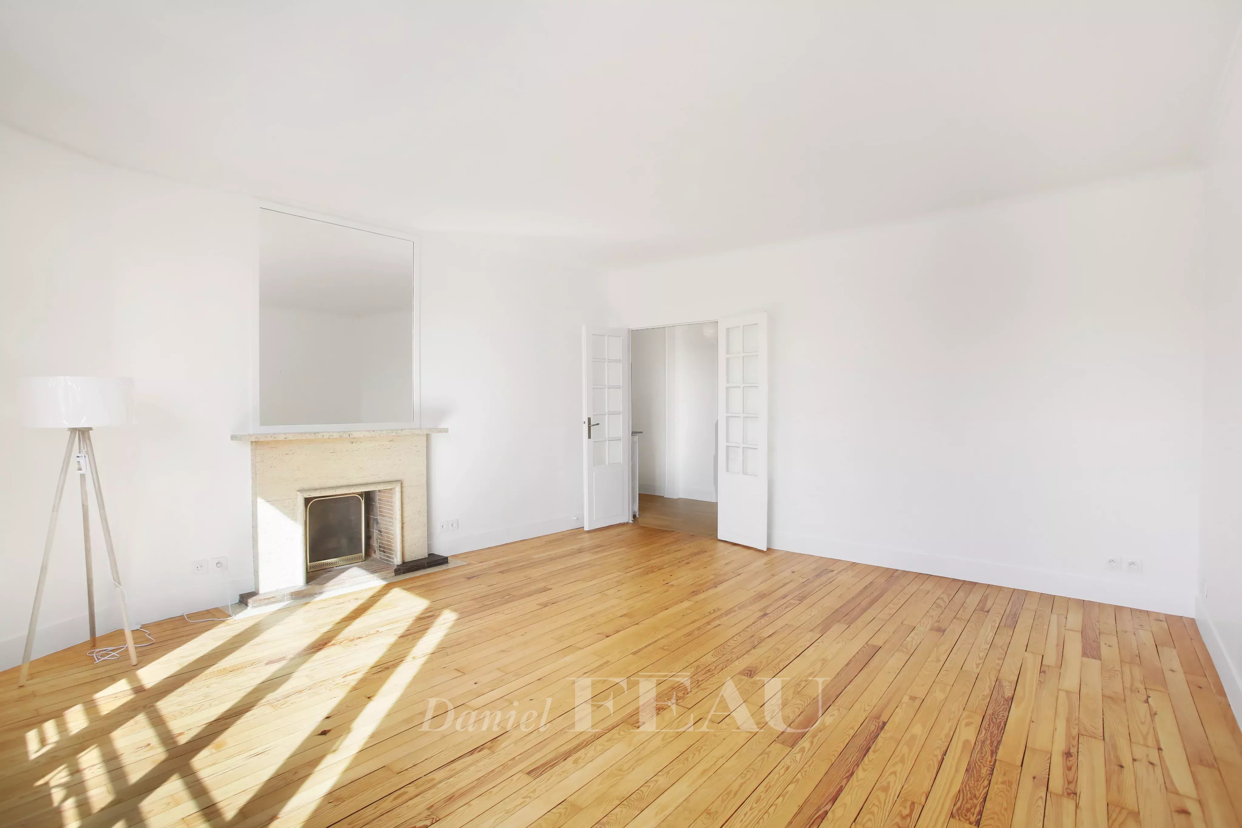 Rental Apartment Neuilly-sur-Seine