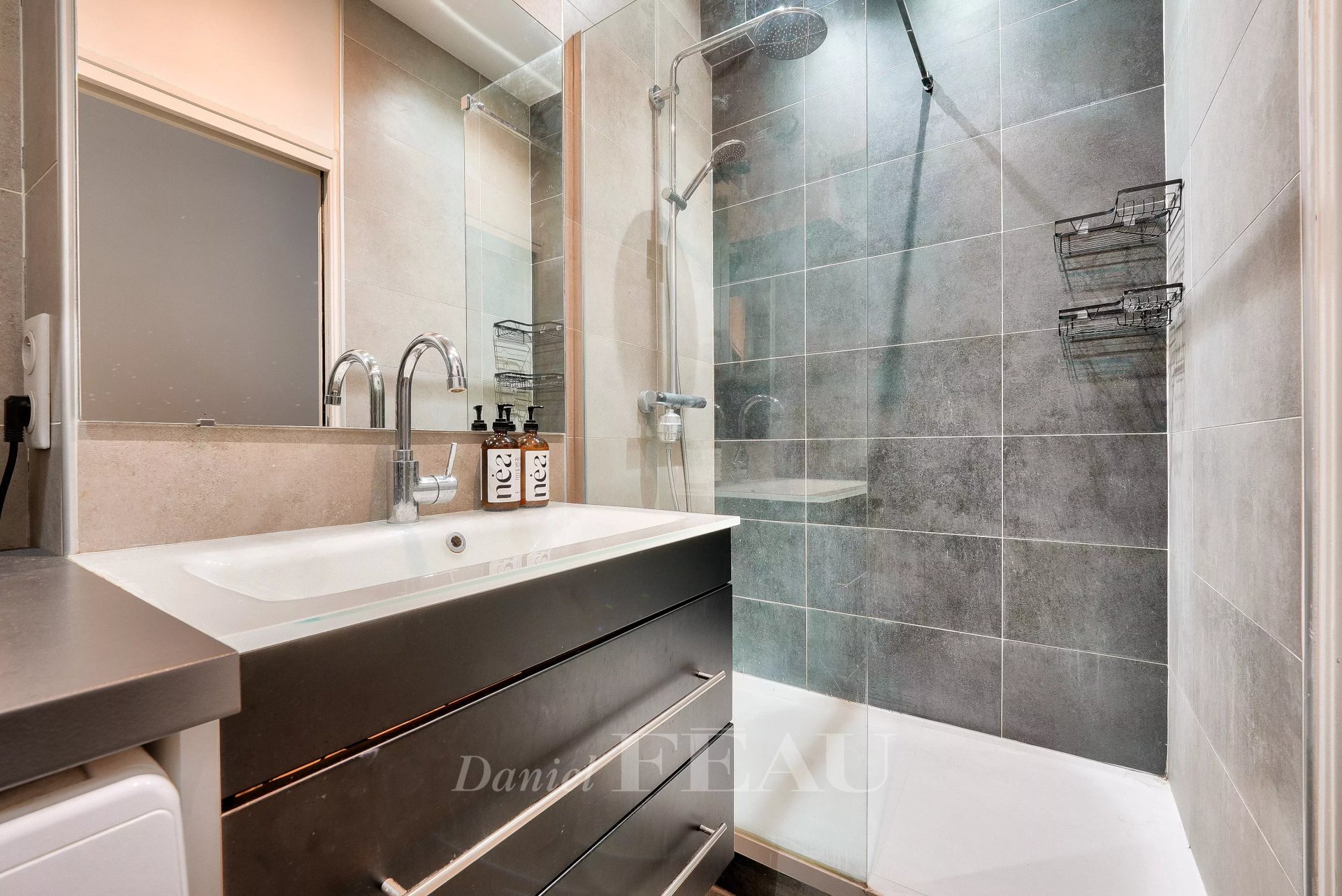1 Bedroom Apartment/Flat's Image 11