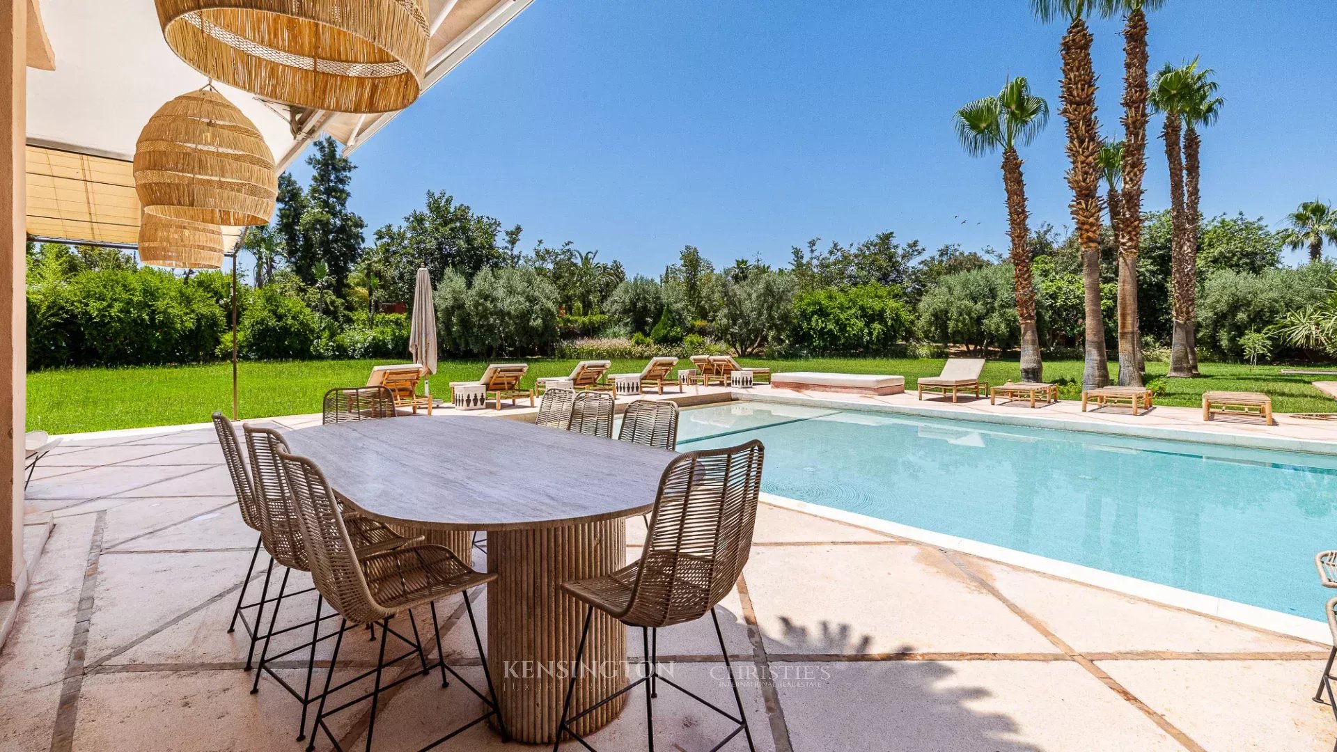 6 Bedroom Villa/Townhouse's Image 20