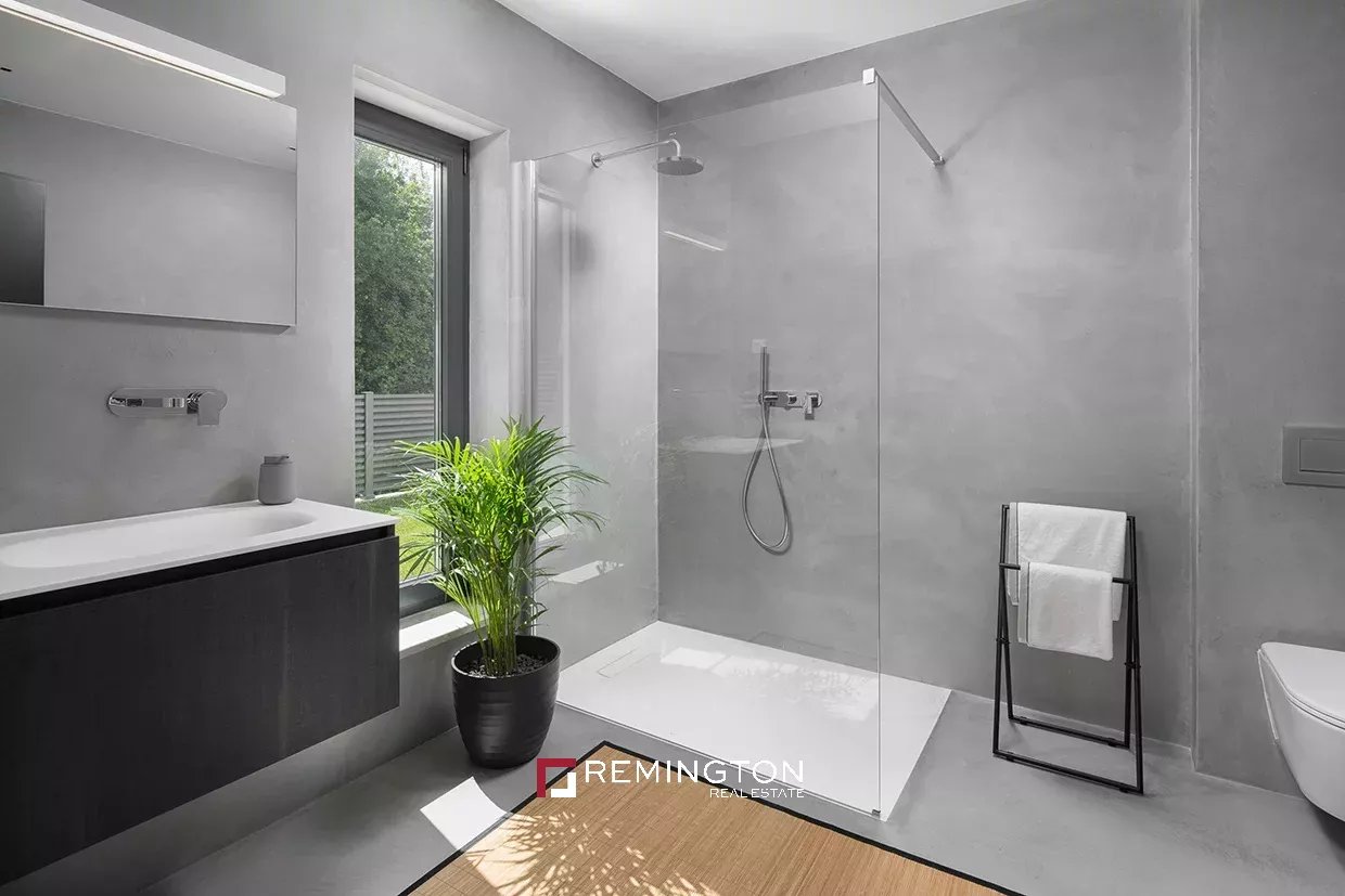 4 Bedroom Villa/Townhouse's Image 13