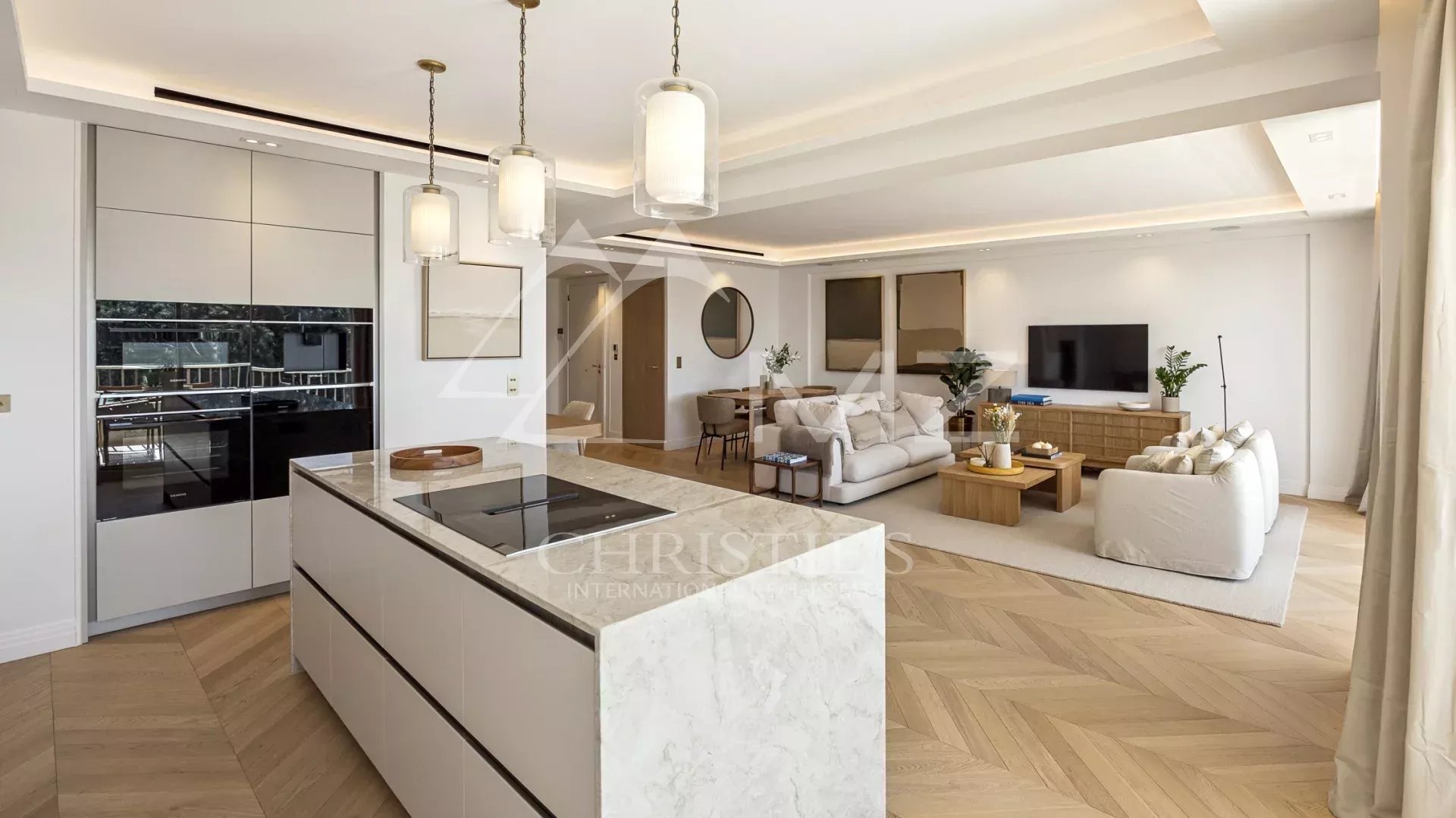 2 Bedroom Apartment/Flat's Image 7