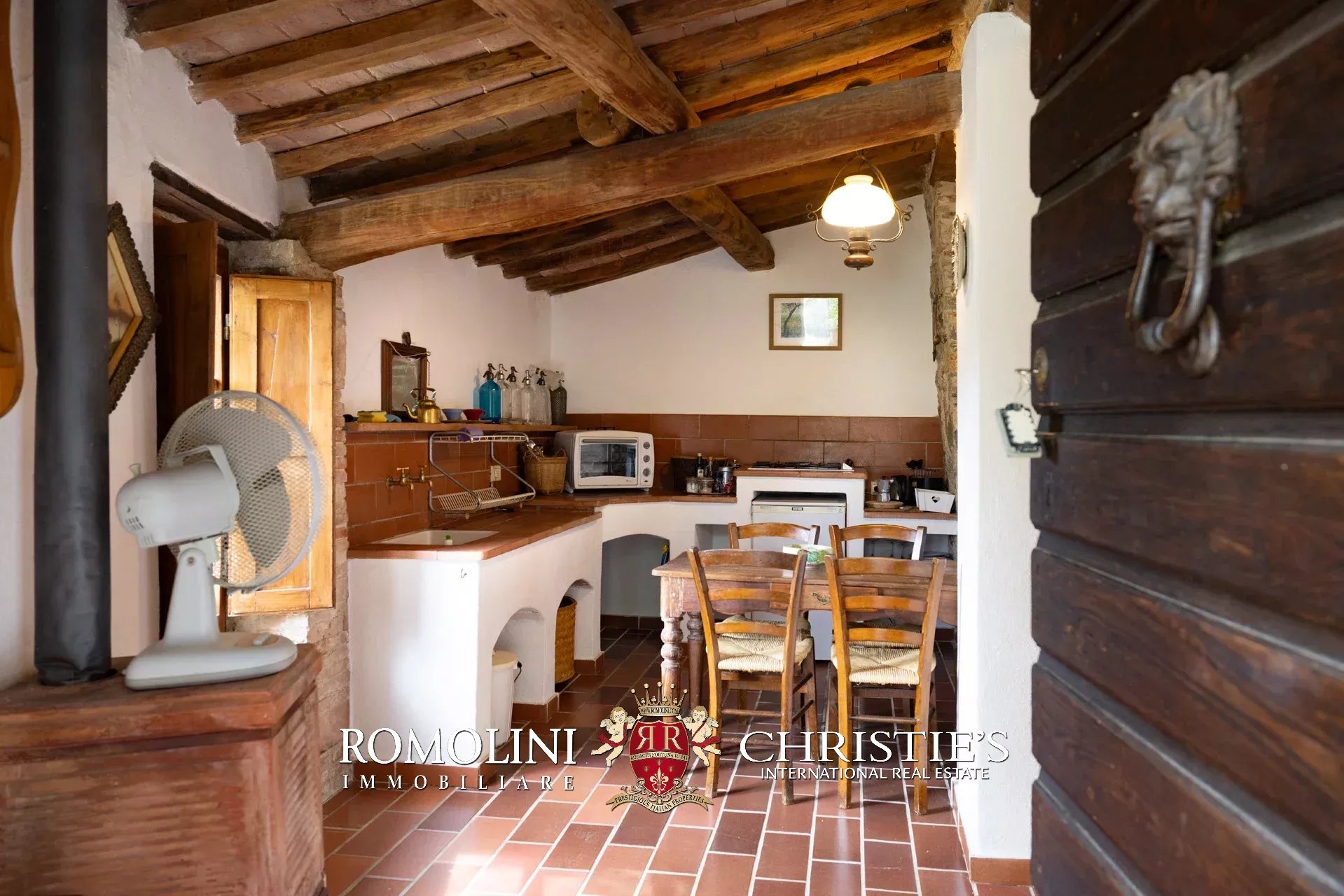 19 Bedroom Villa/Townhouse's Image 74