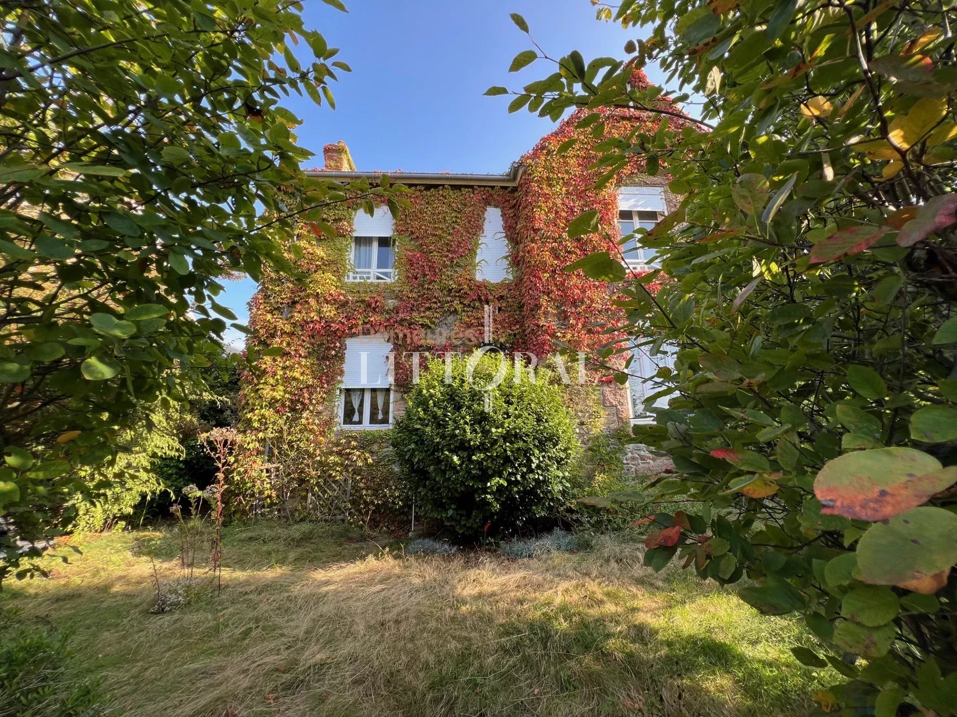 Maison perrosienne proche des commerces et de la plage