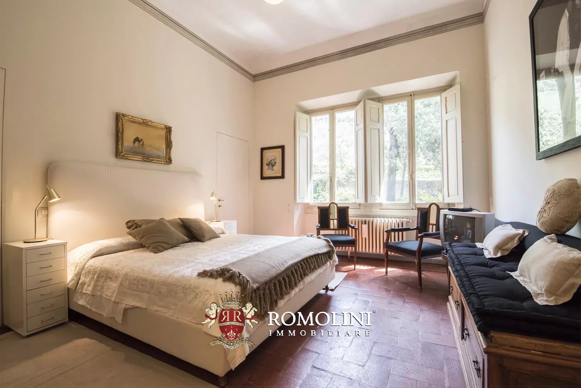 8 Bedroom Villa/Townhouse's Image 49