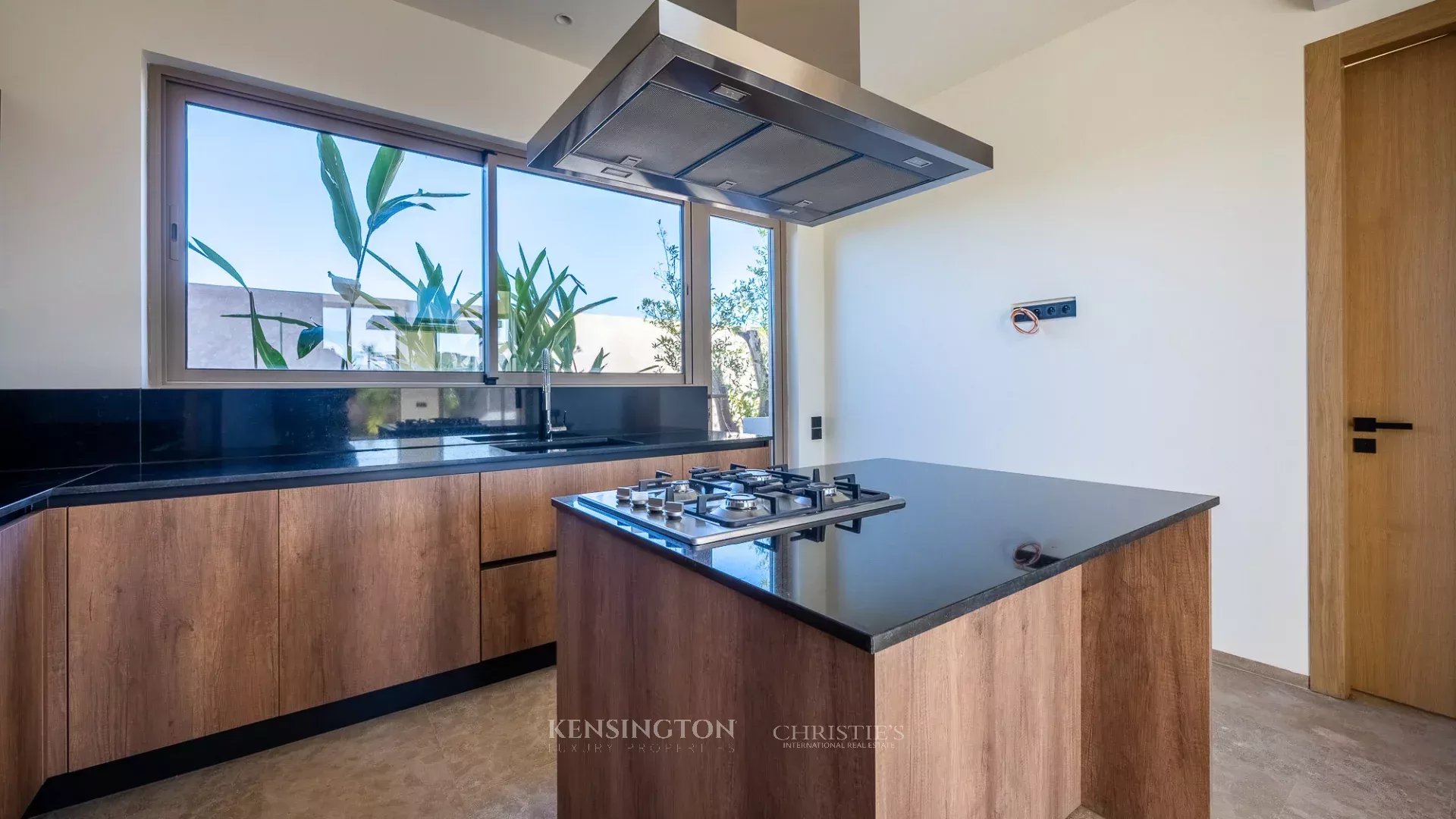 4 Bedroom Villa/Townhouse's Image 12