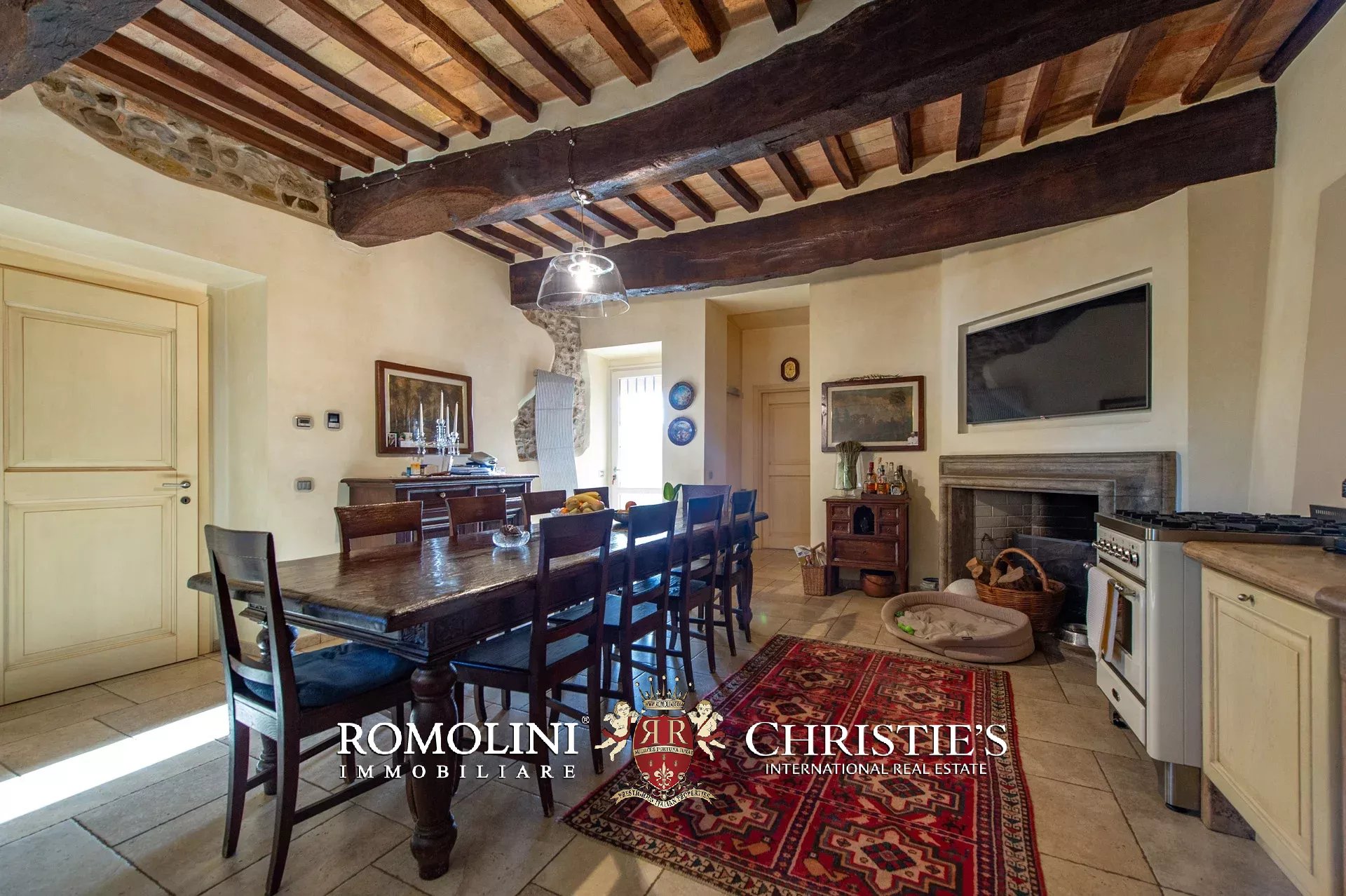 10 Bedroom Villa/Townhouse's Image 31
