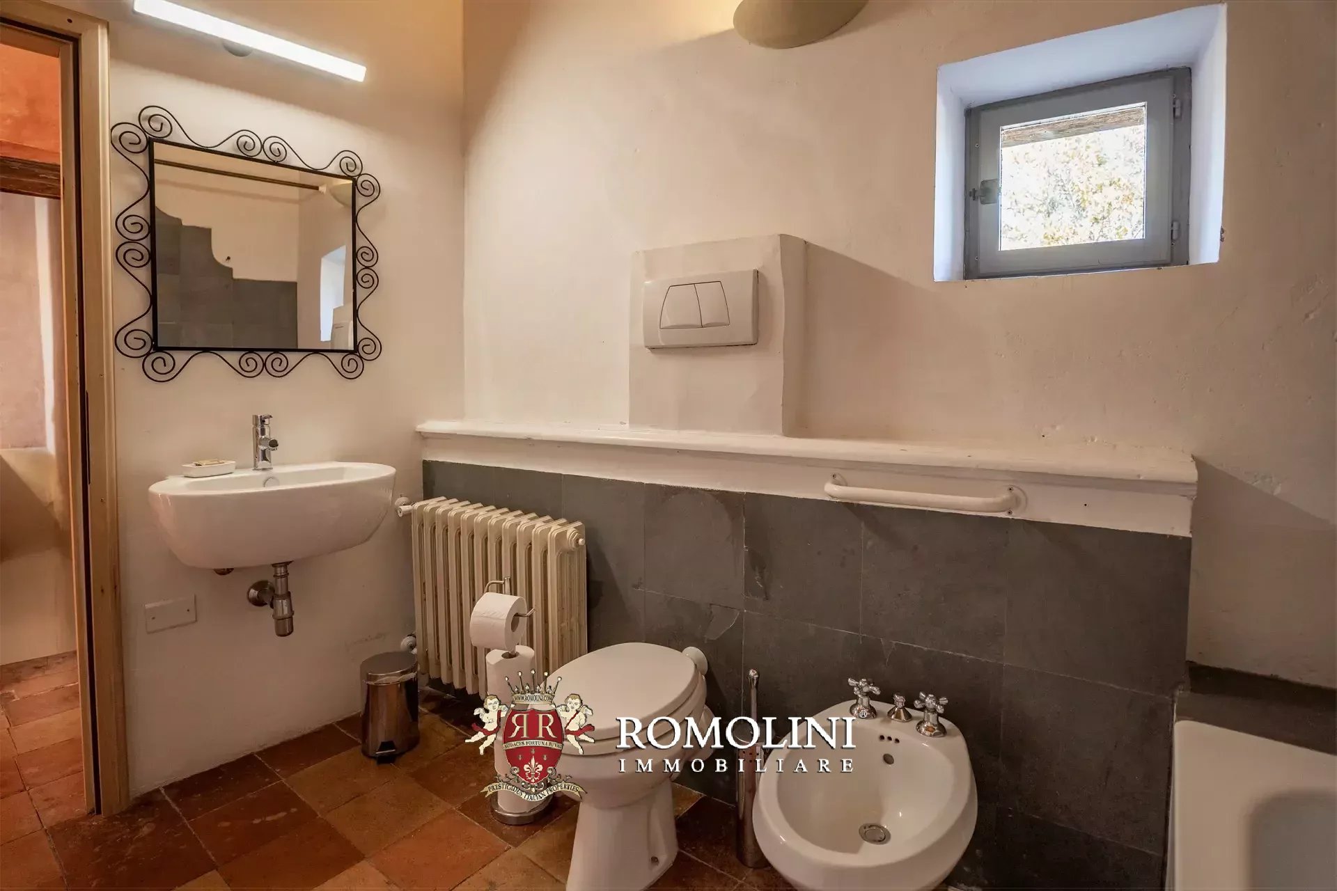 10 Bedroom Villa/Townhouse's Image 88