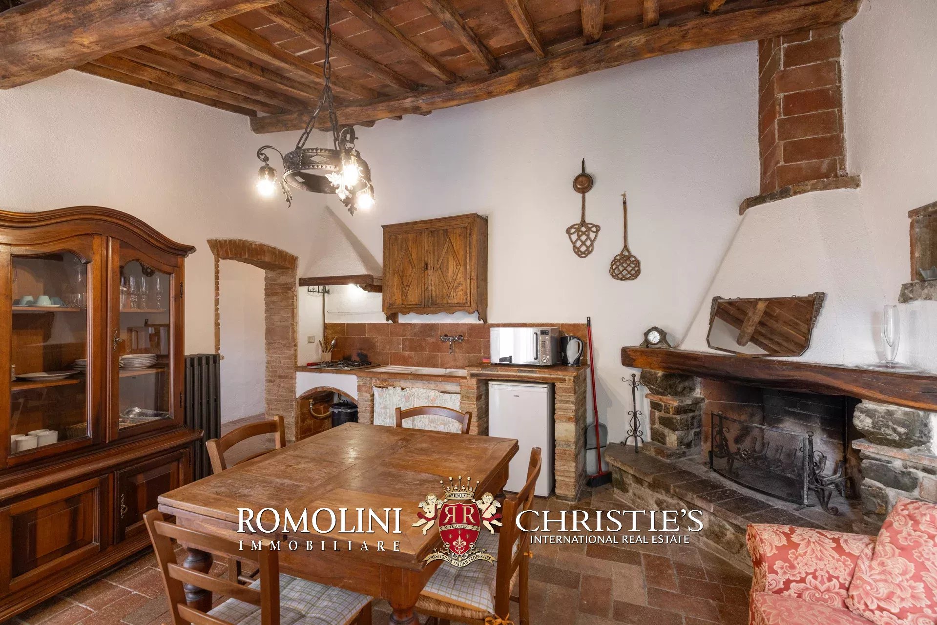 19 Bedroom Villa/Townhouse's Image 71