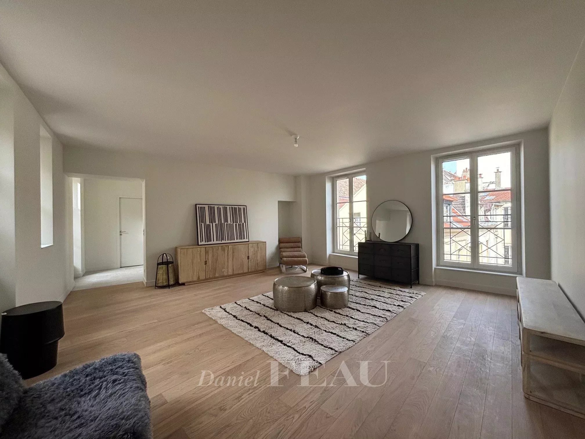 SAINT-GERMAIN-EN-LAYE, à 300 m du RER A,  appartement de trois chambres