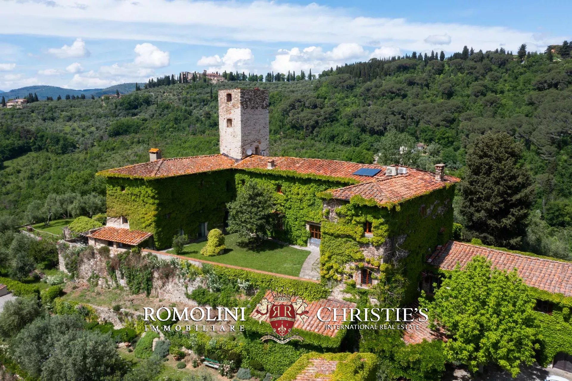 18 Bedroom Chateau's Image 6