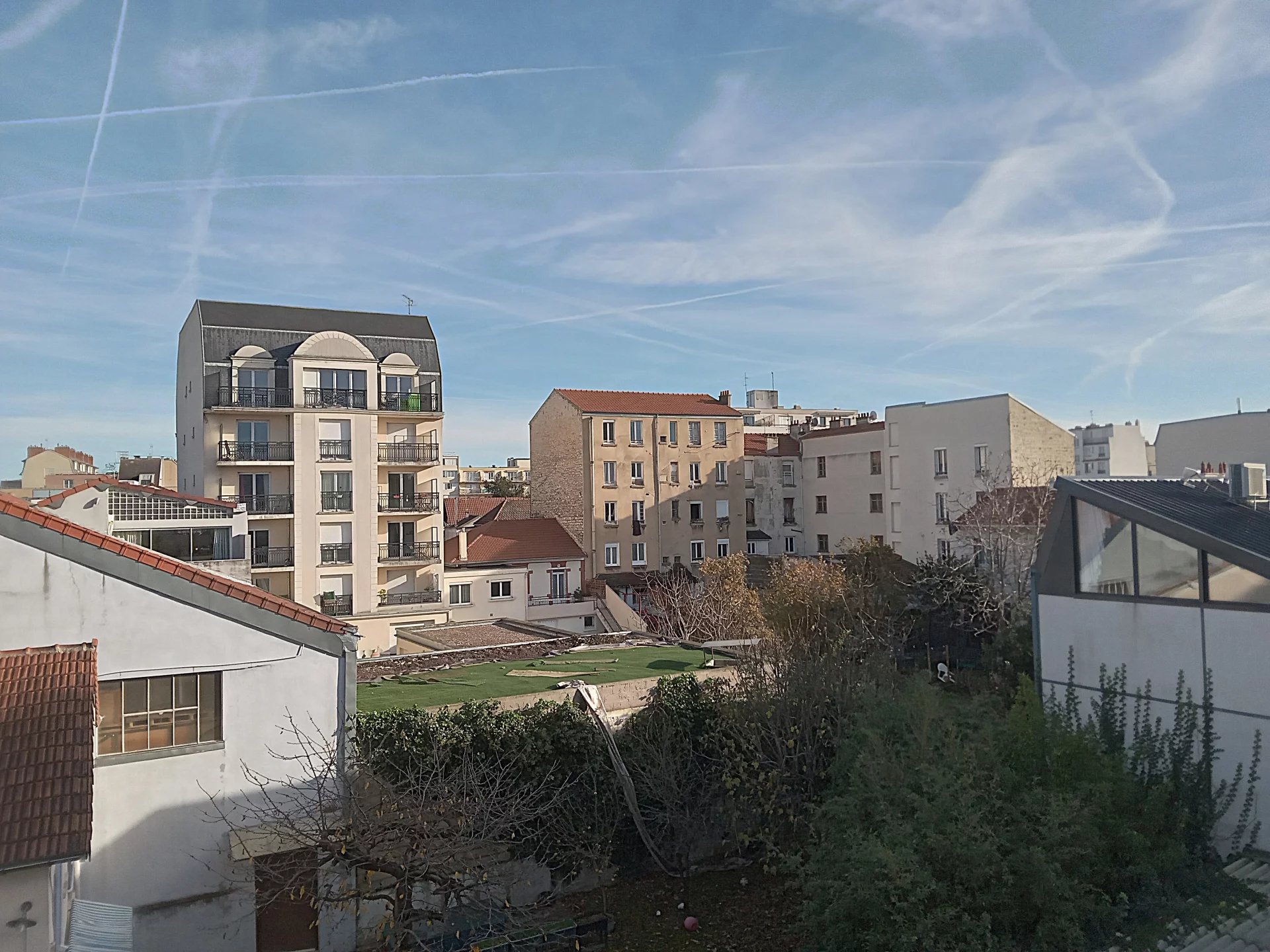 APPARTEMENT CLE EN MAINS DANS RESIDENCE NEUVE A PROXIMITE DES TRANSPORTS !