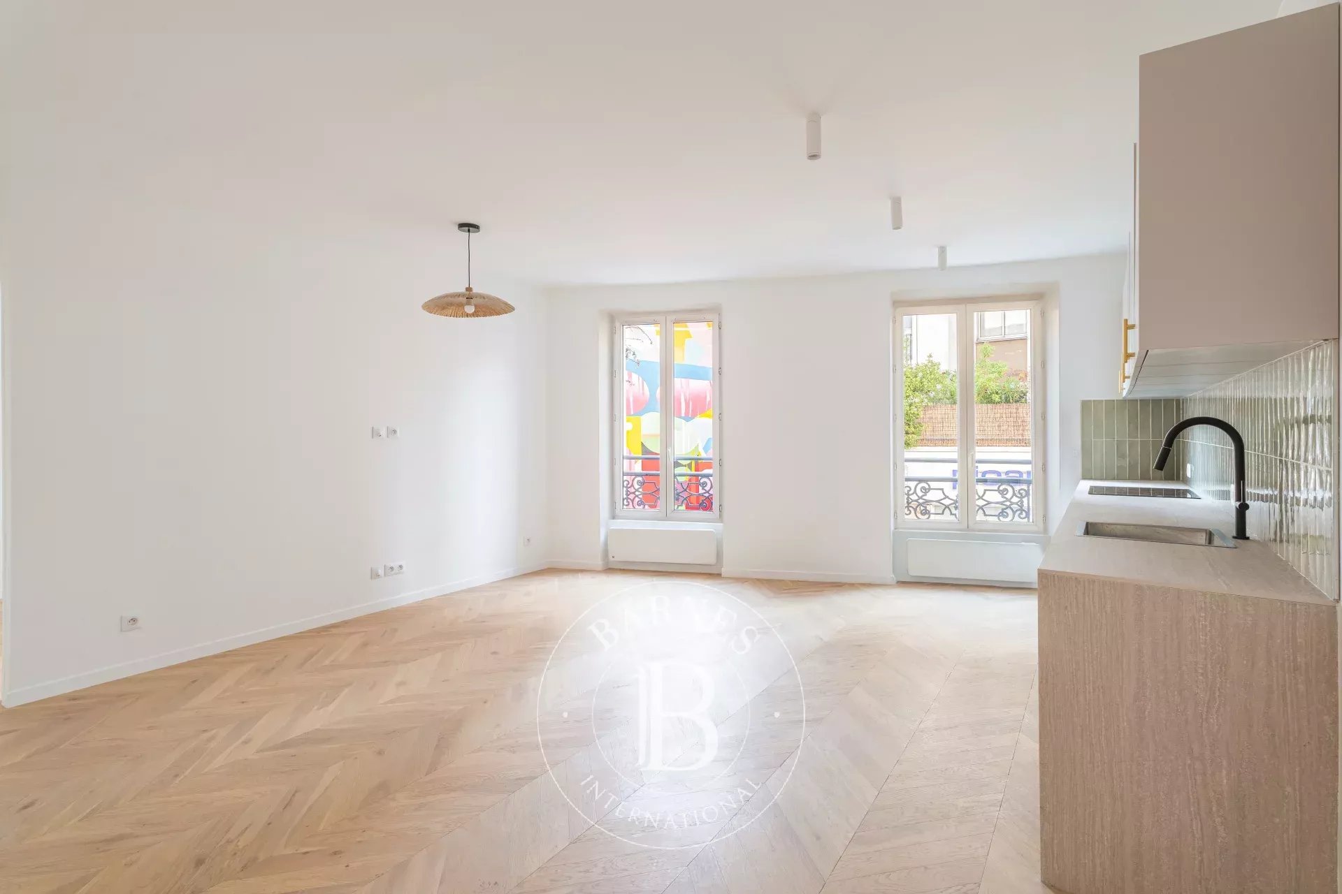Apartment Paris 75020  -  ref 87255168 (picture 3)