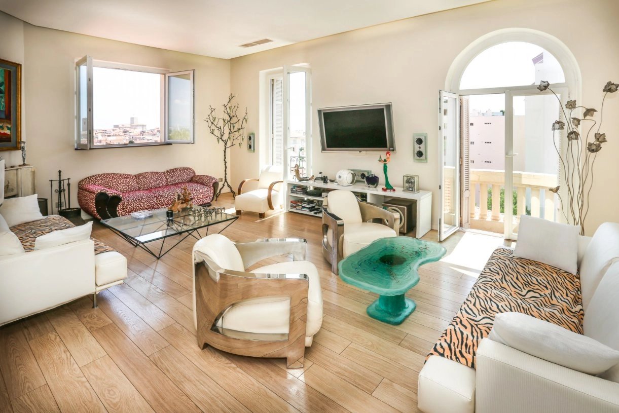 Salon
