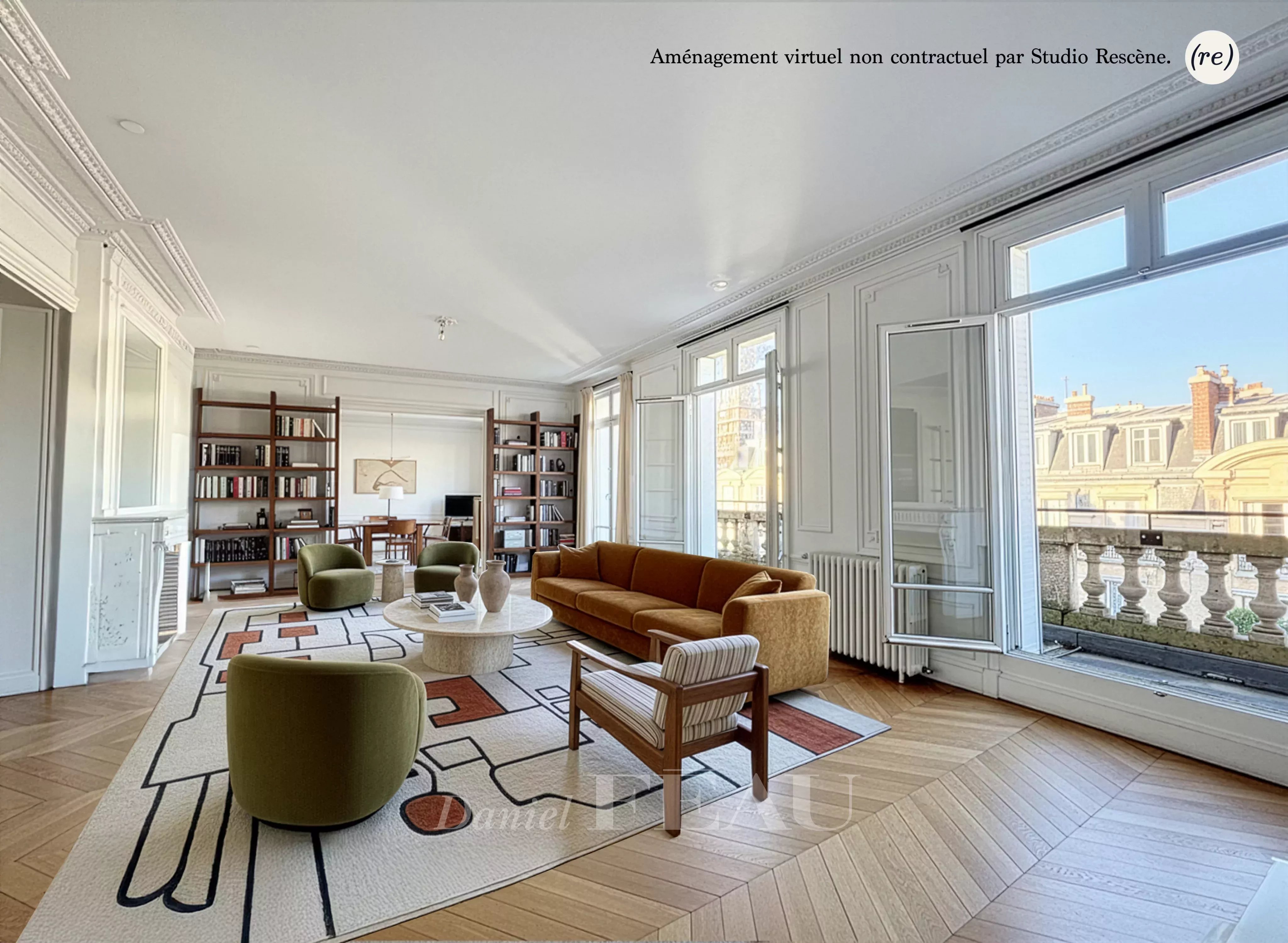 Paris VIIe - Champ de Mars - vue tour Eiffel