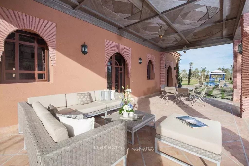 6 Bedroom Villa/Townhouse's Image 21